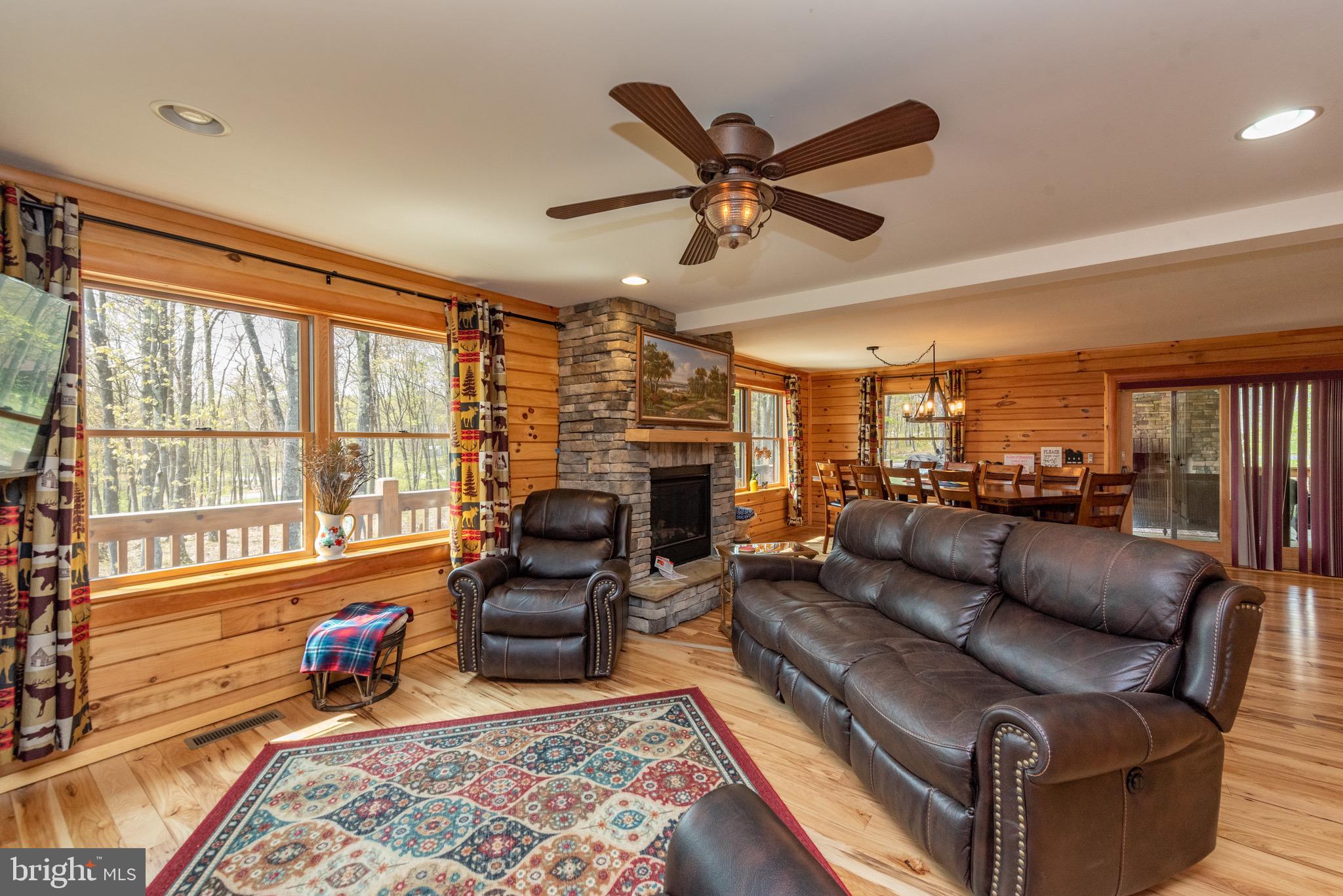 LODESTONE - Residential