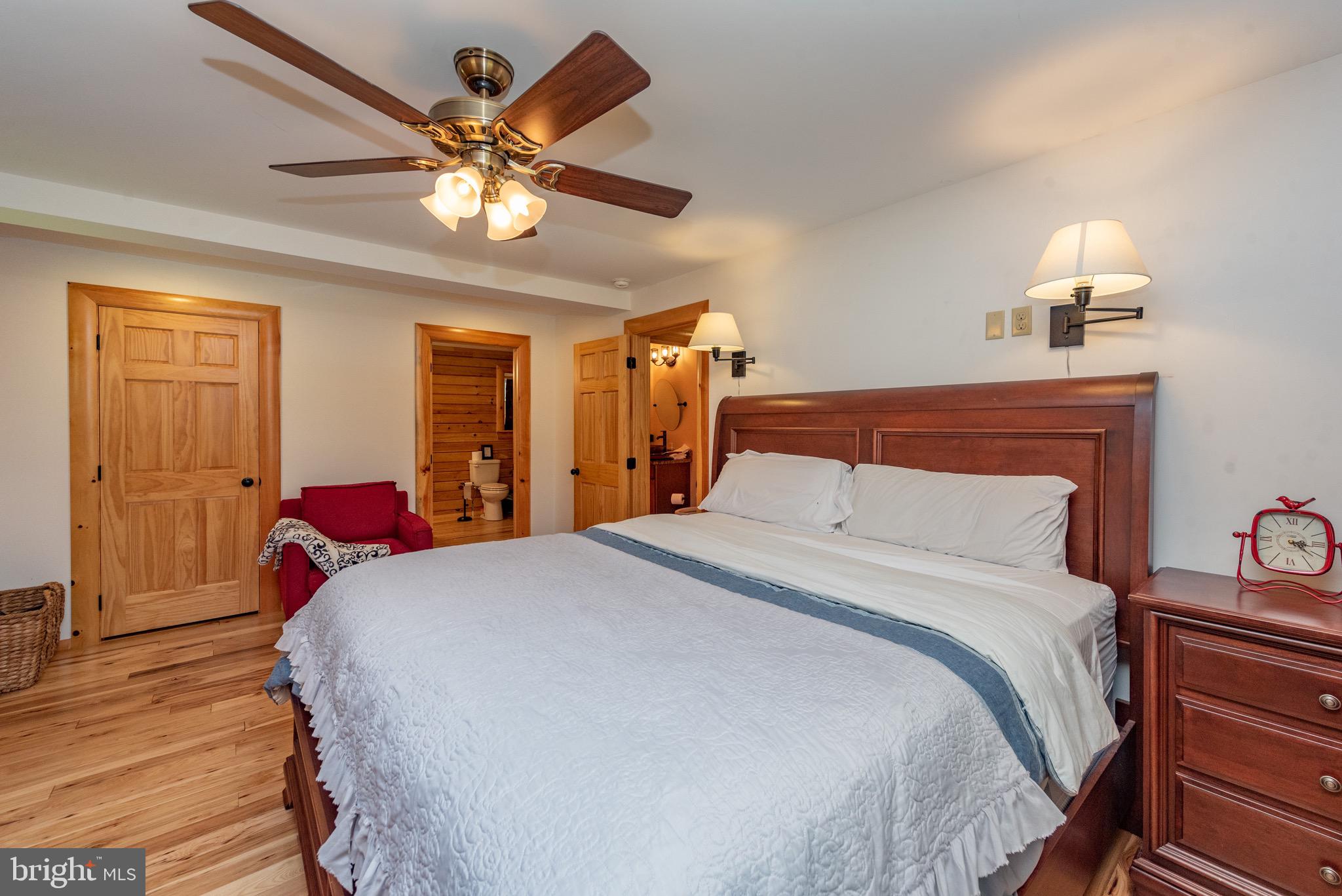 LODESTONE - Residential