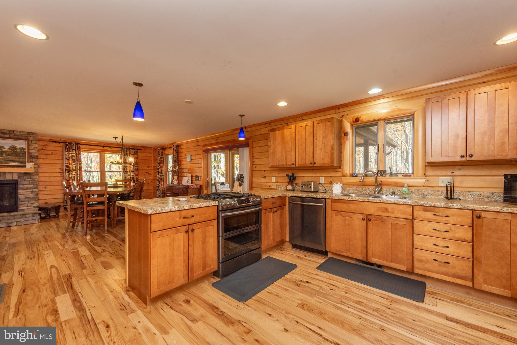 LODESTONE - Residential