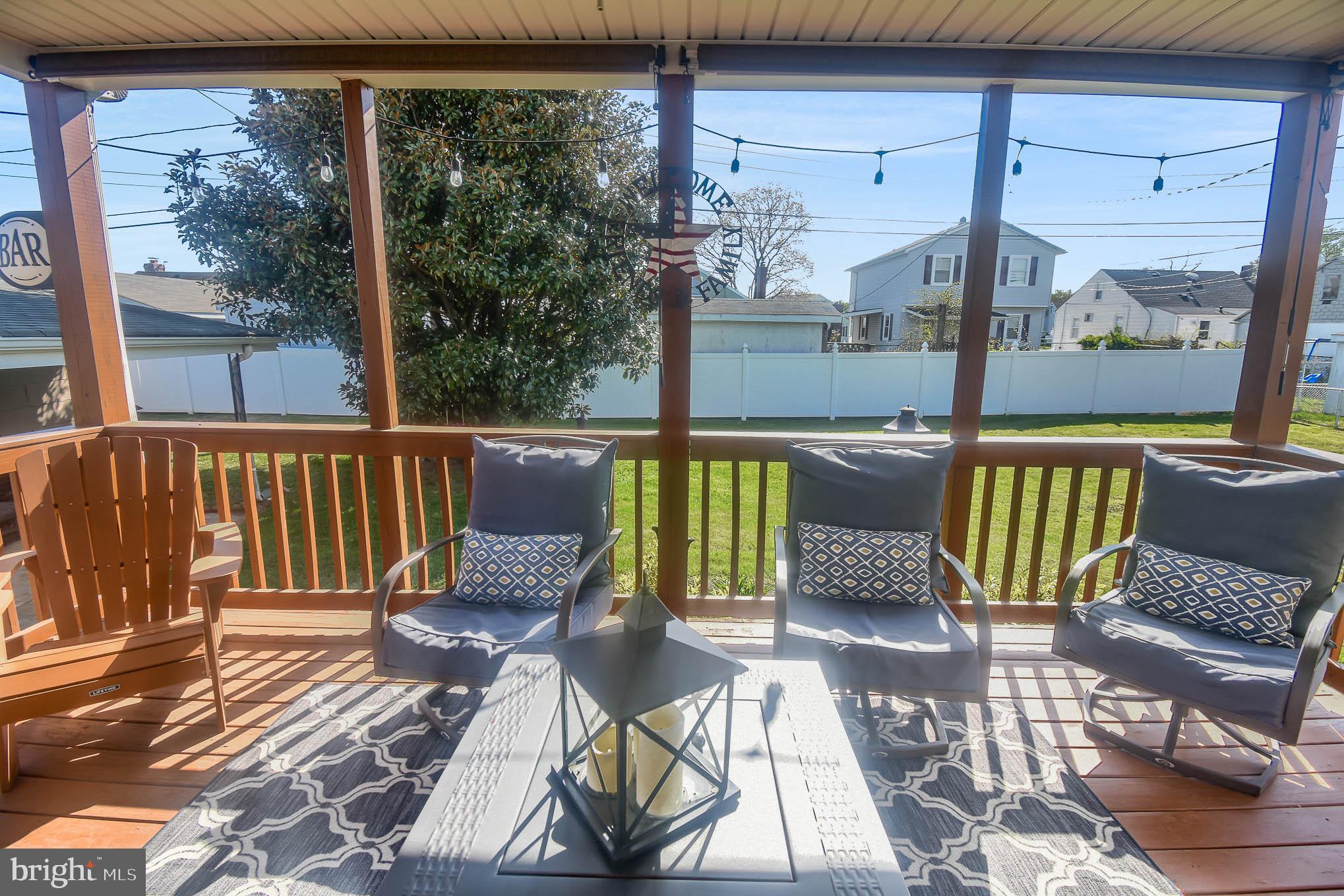 GRAY MANOR - Residential