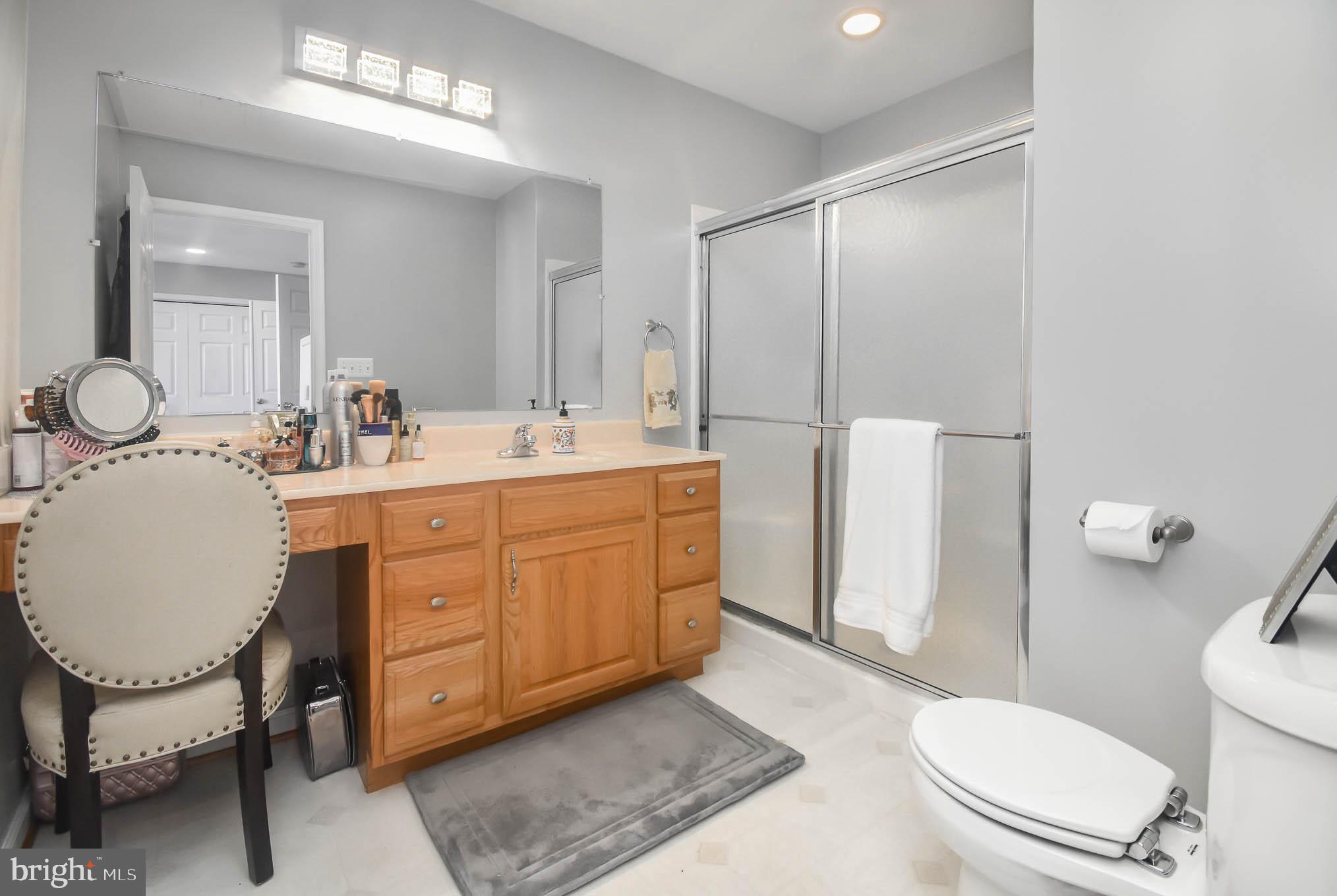 GRAY MANOR - Residential