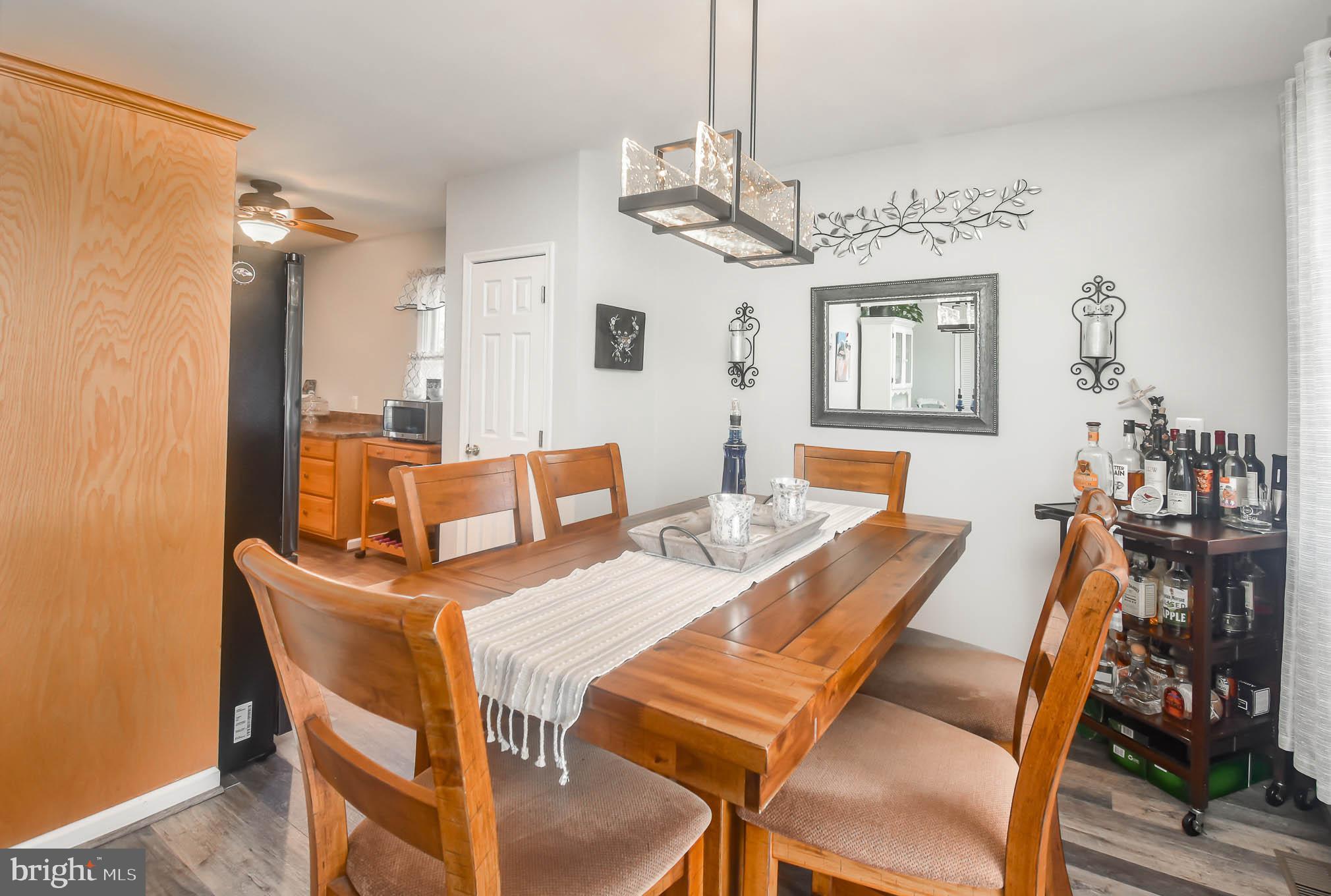 GRAY MANOR - Residential