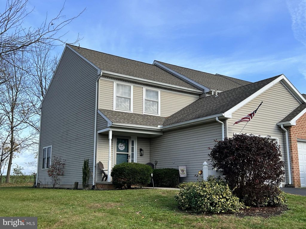 Photo of 4083 BUTTONWOOD DR, MOUNT JOY, PA 17552 (MLS # PALA2027224)