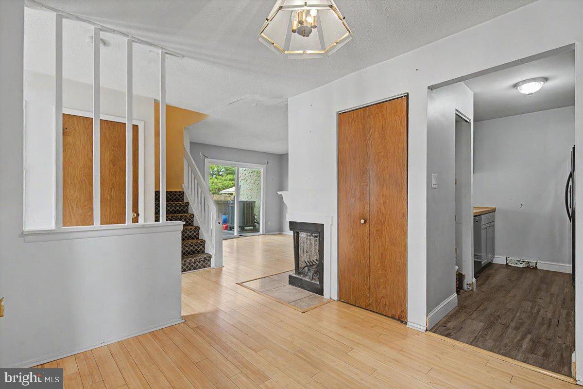 COBBLESTONES - Residential