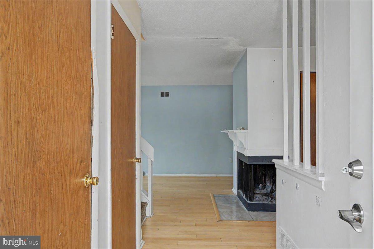 COBBLESTONES - Residential