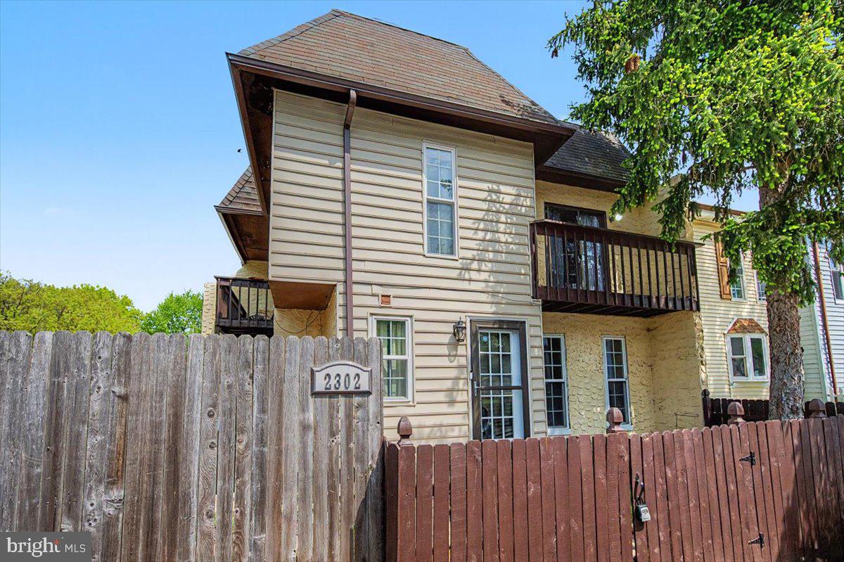 COBBLESTONES - Residential