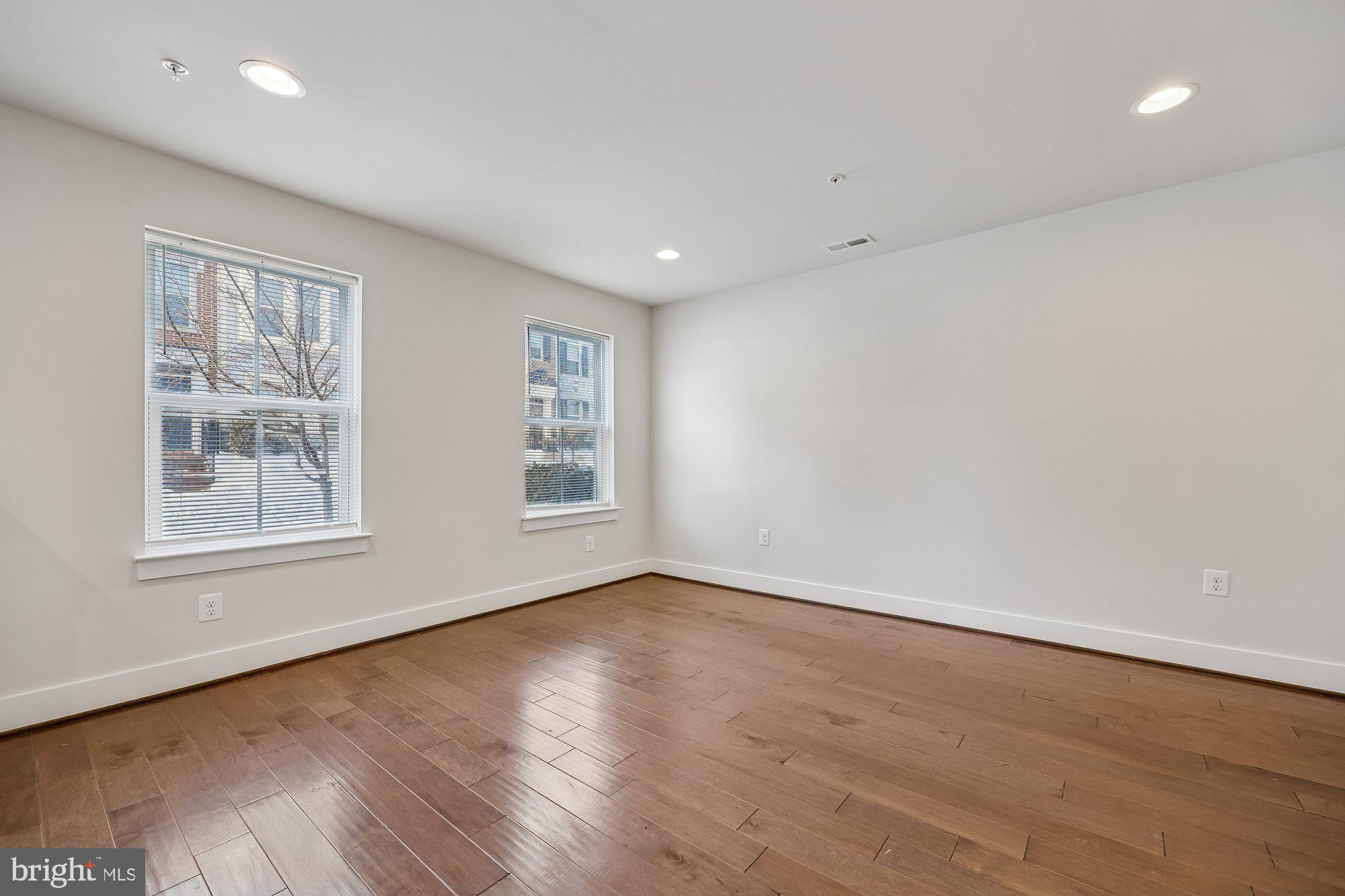 CLARKSBURG TOWN CENTER - Residential