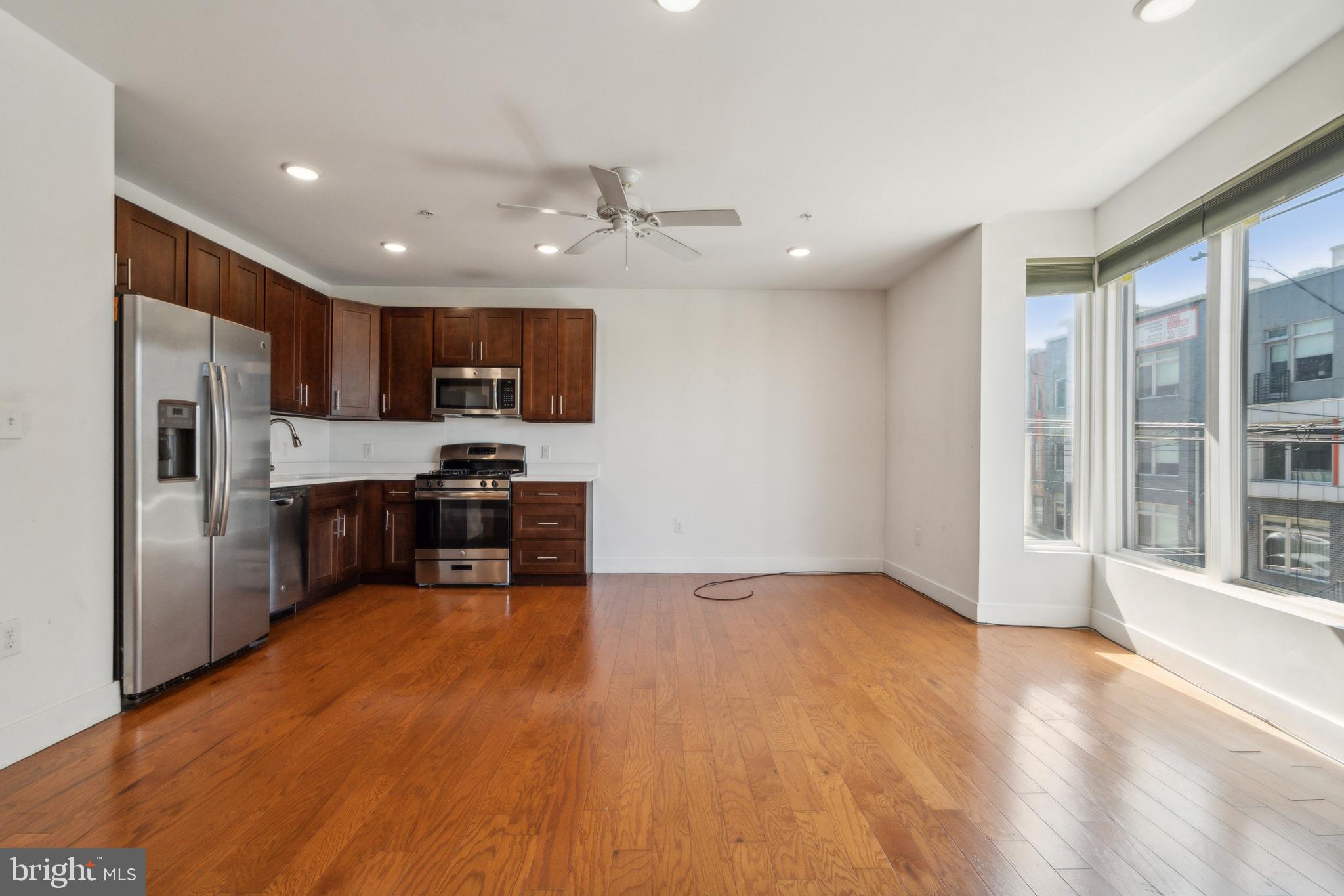 FRANCISVILLE - Residential