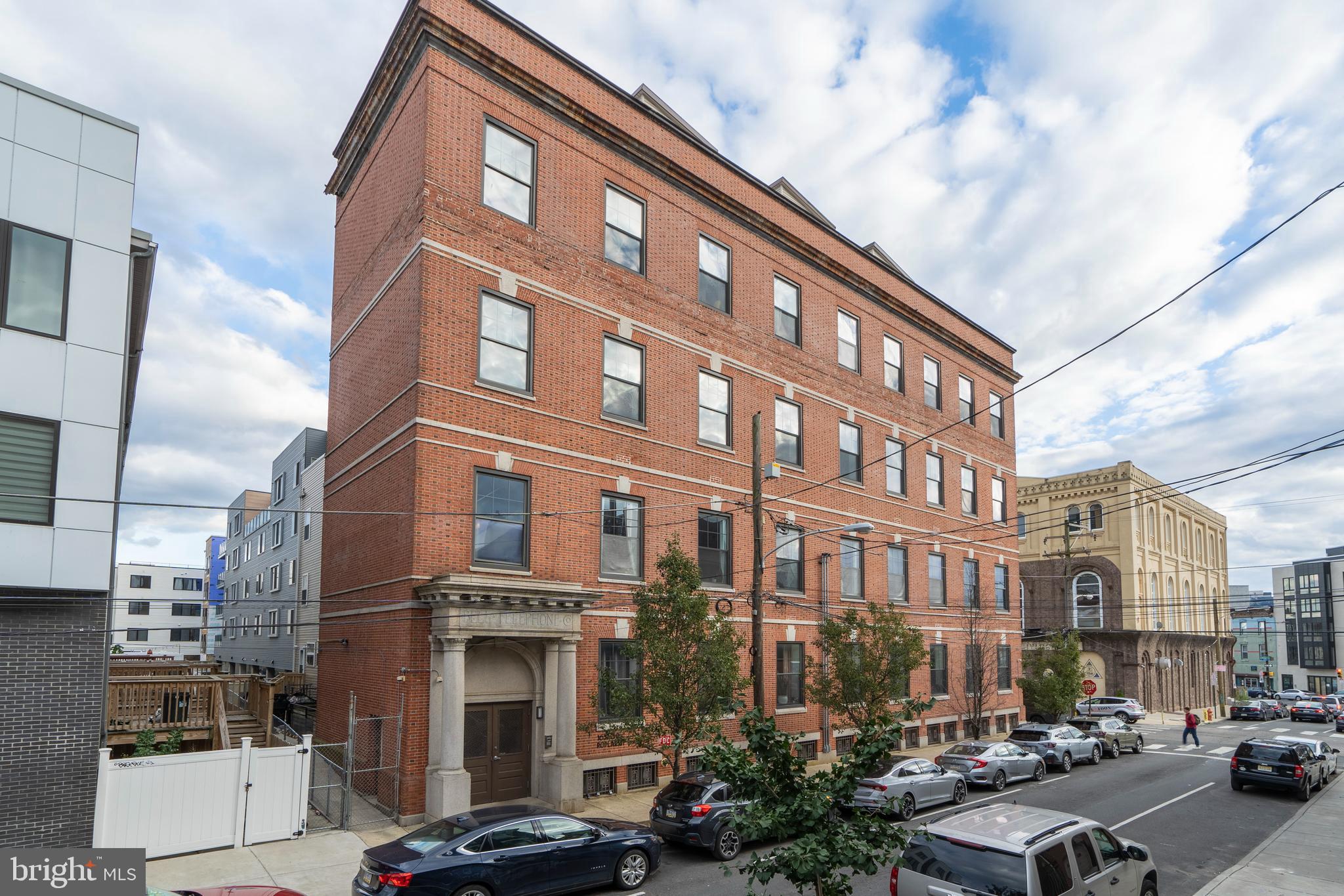 FRANCISVILLE - Residential