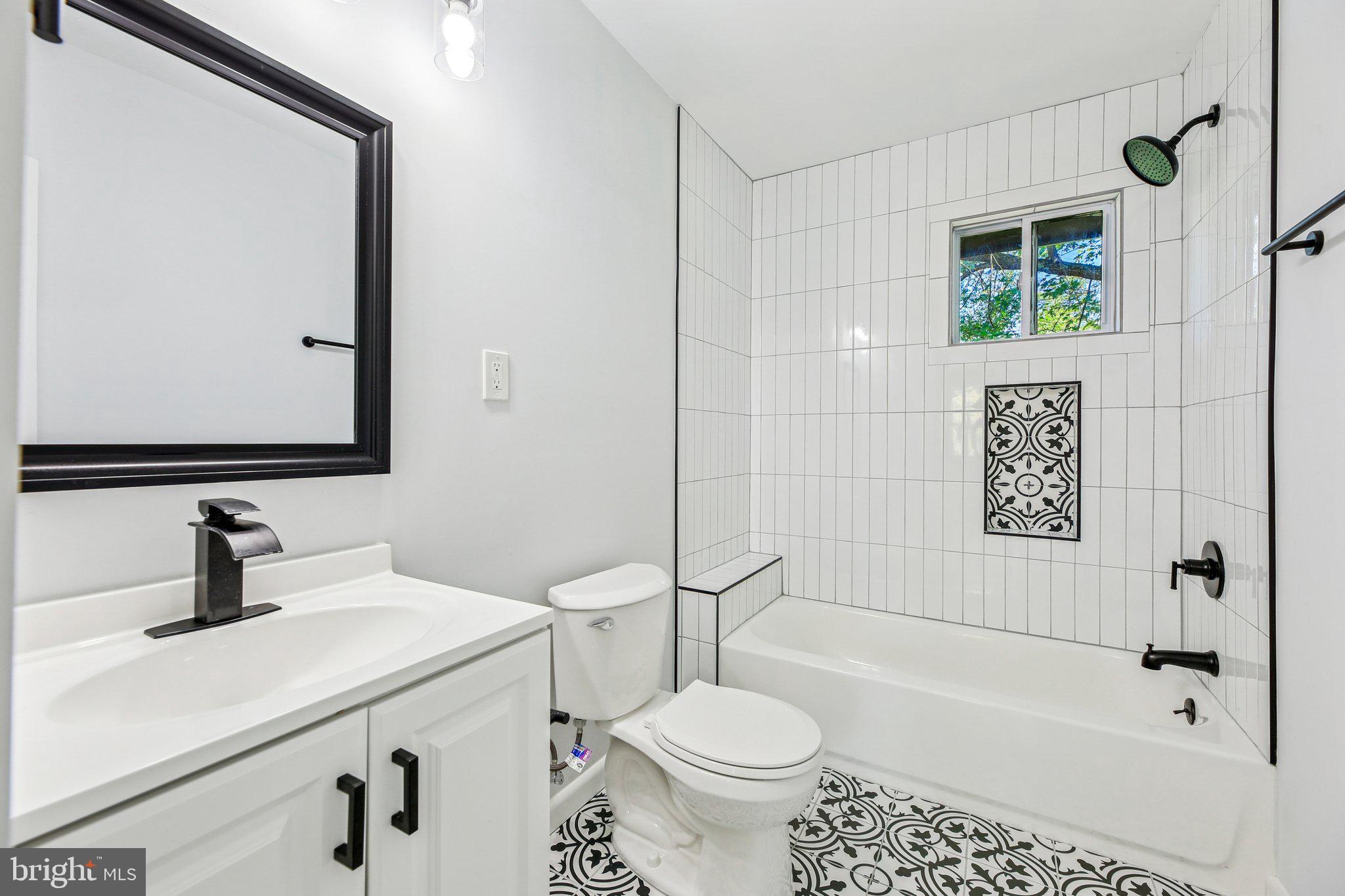 GLENSIDE PARK - Residential