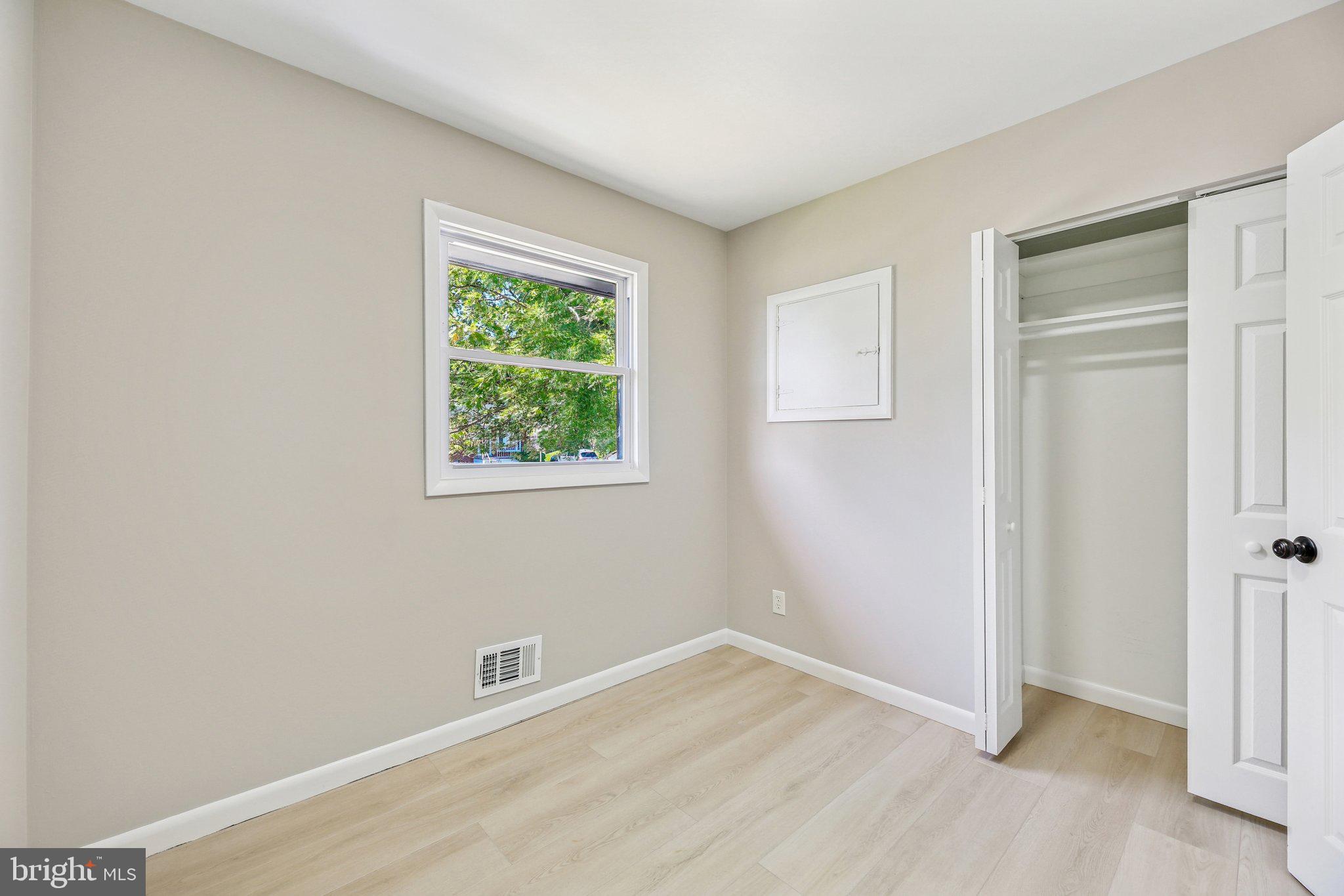 GLENSIDE PARK - Residential