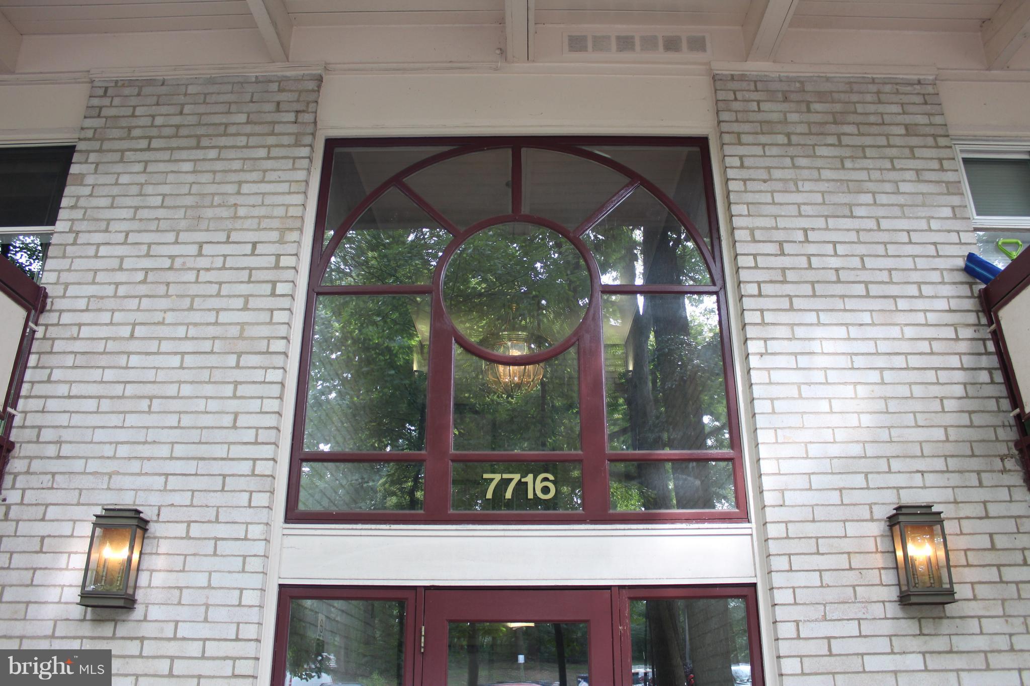 HERITAGE WOODS NORTH - Residential