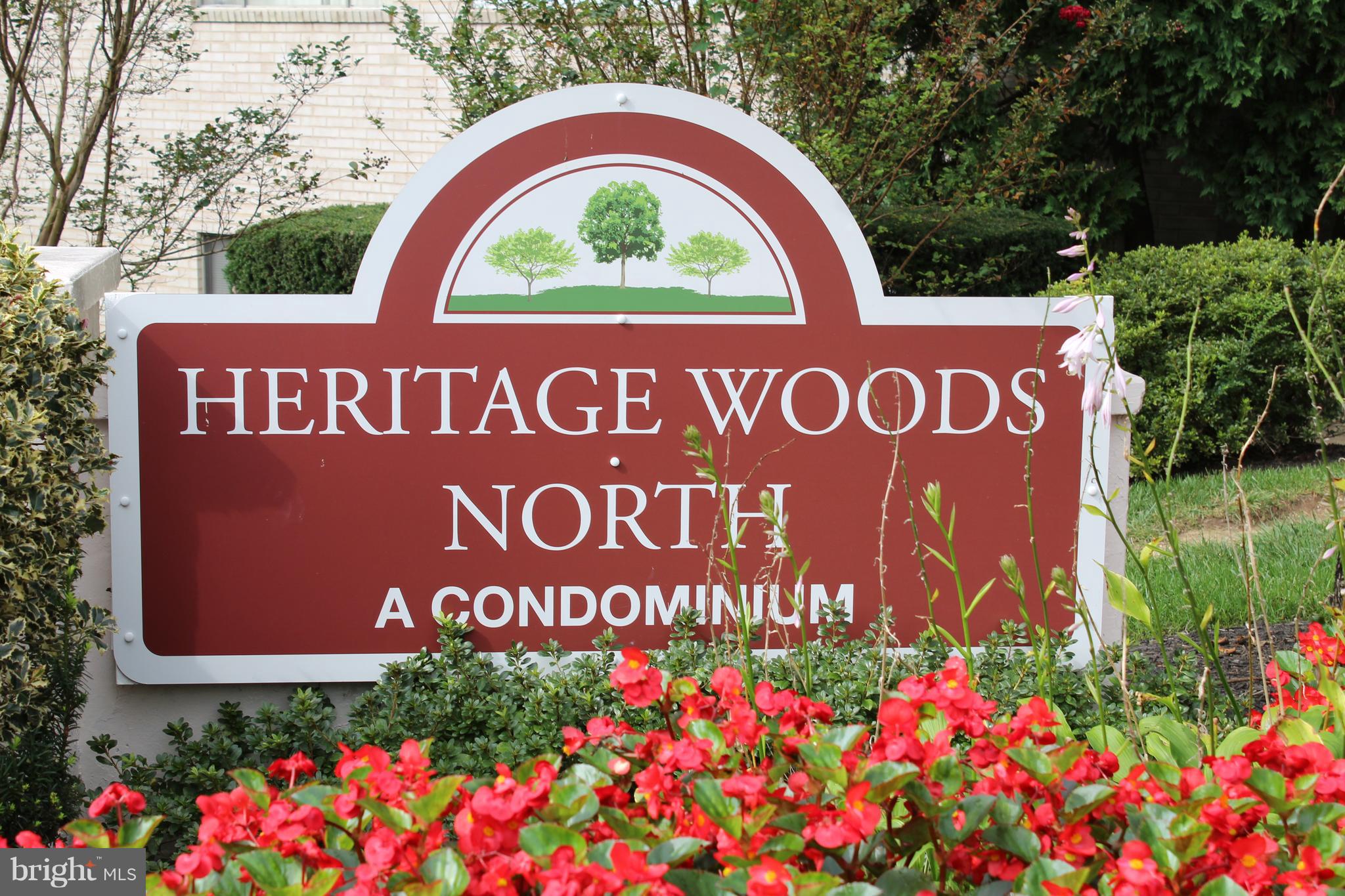 HERITAGE WOODS NORTH - Residential