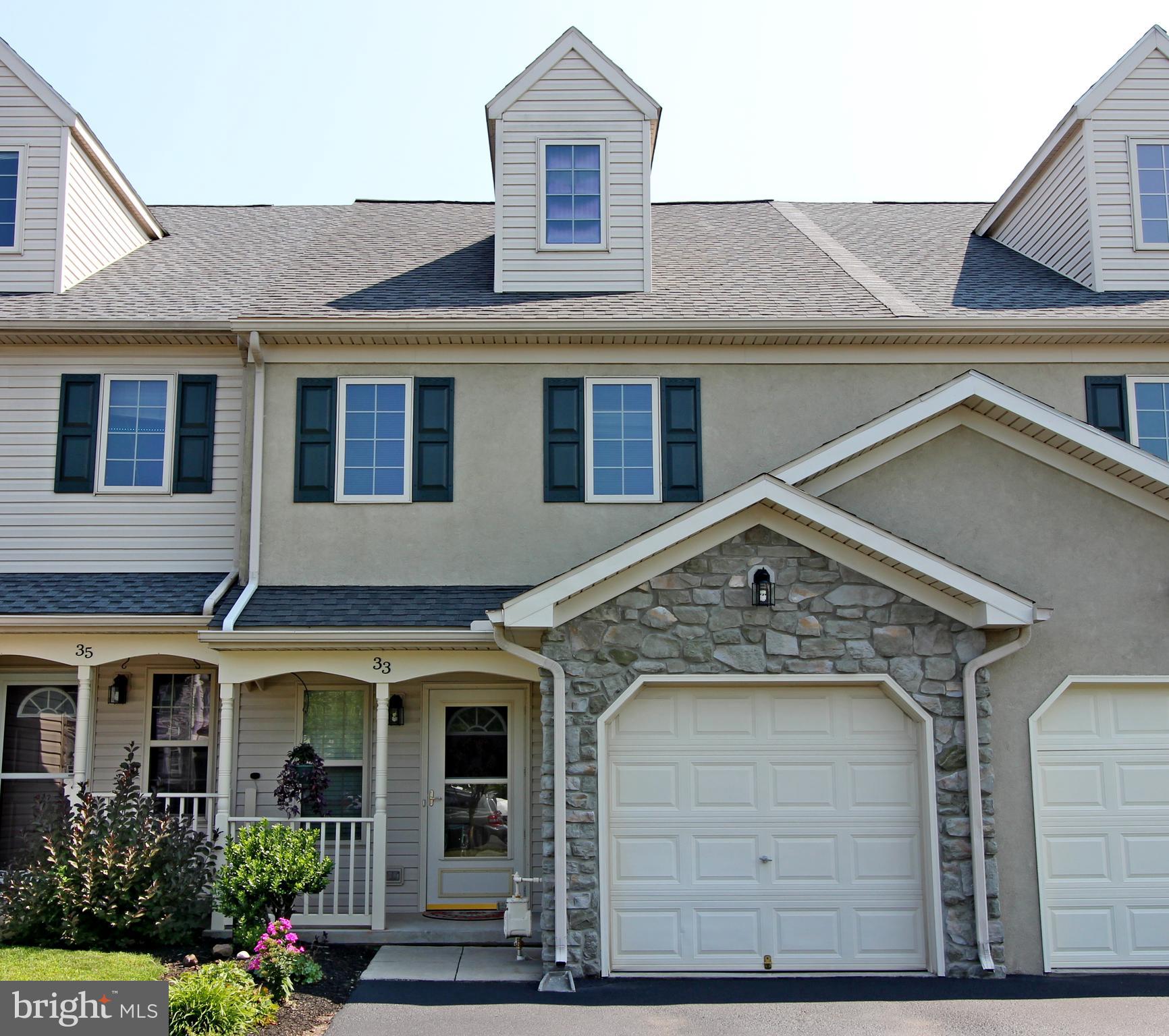 QUAIL HOLLOW - Residential
