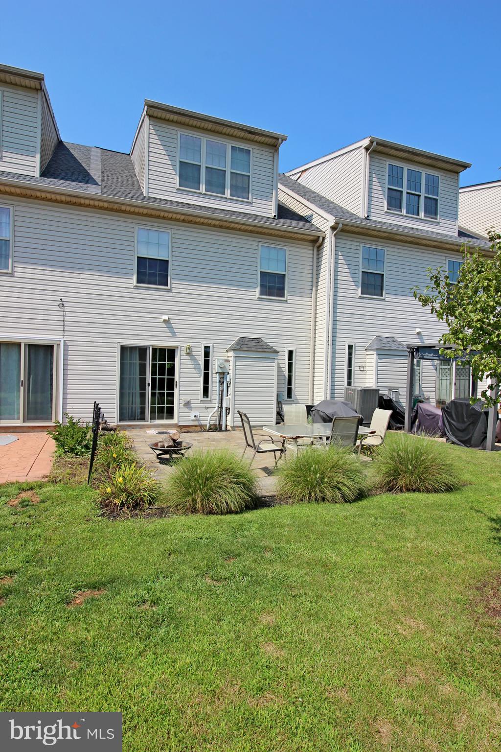 QUAIL HOLLOW - Residential