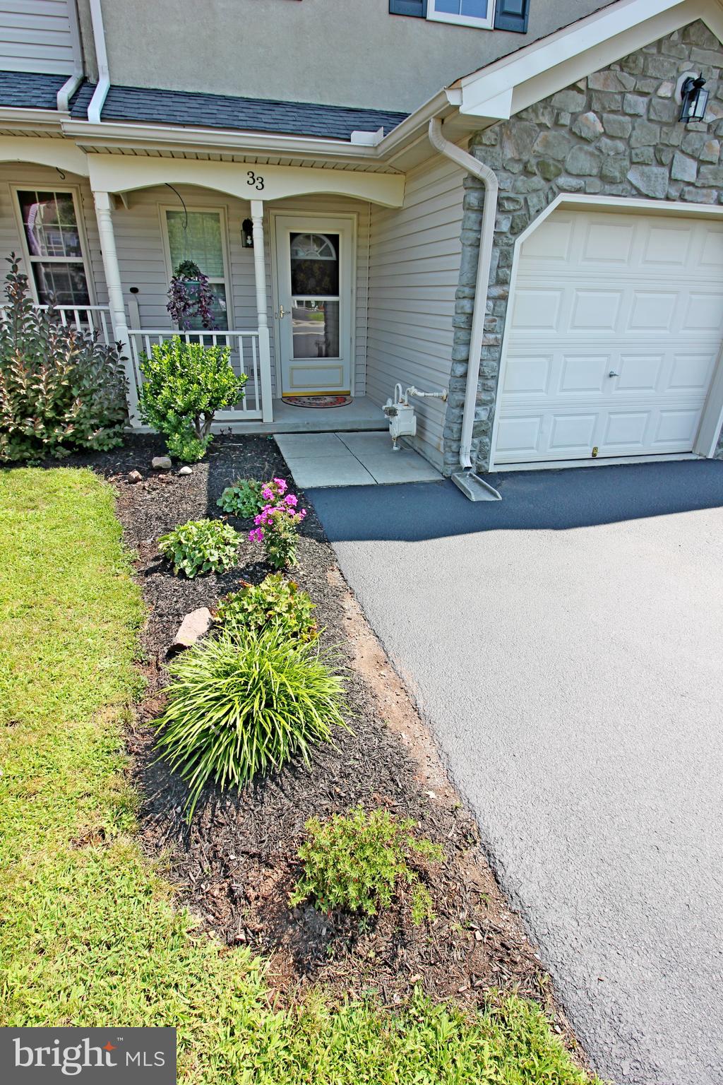 QUAIL HOLLOW - Residential