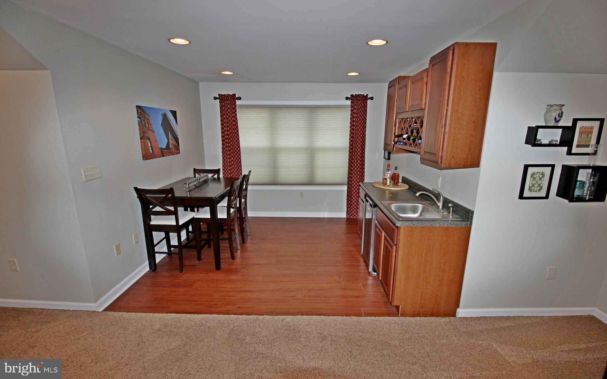QUAIL HOLLOW - Residential