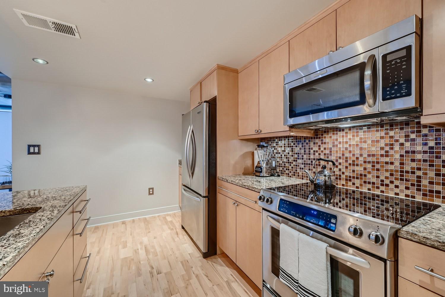 HARBOR EAST - Residential Lease