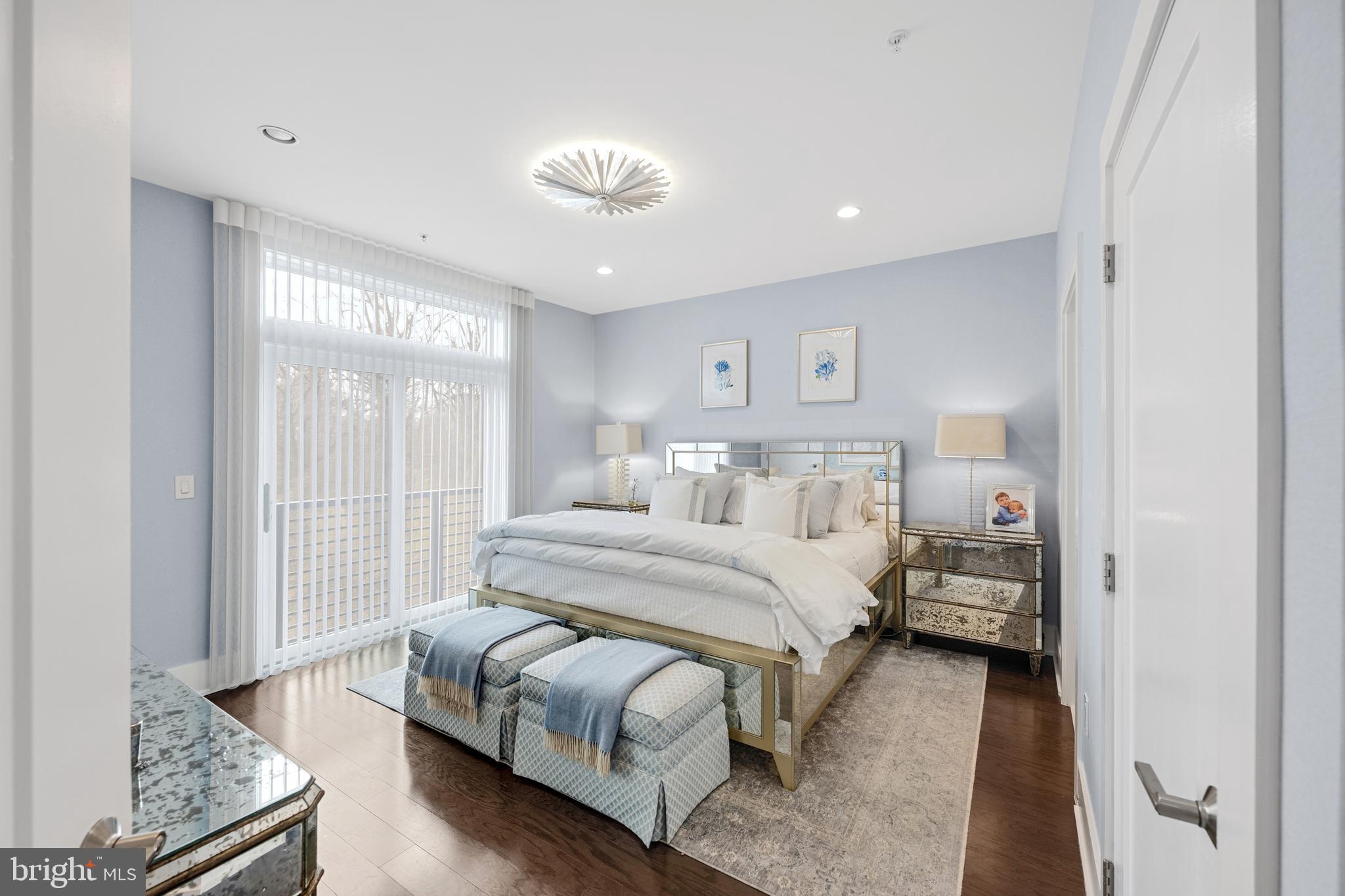 GROSVENOR HEIGHTS - Residential