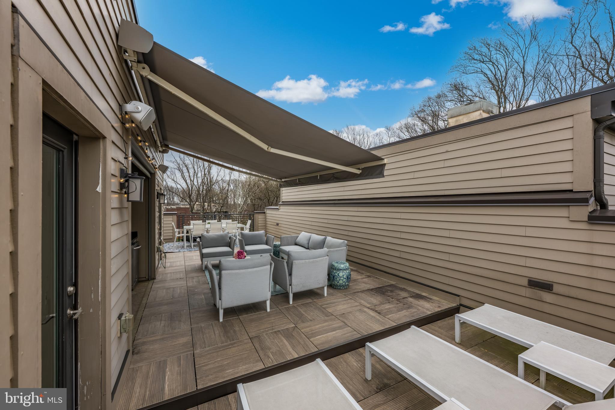 GROSVENOR HEIGHTS - Residential