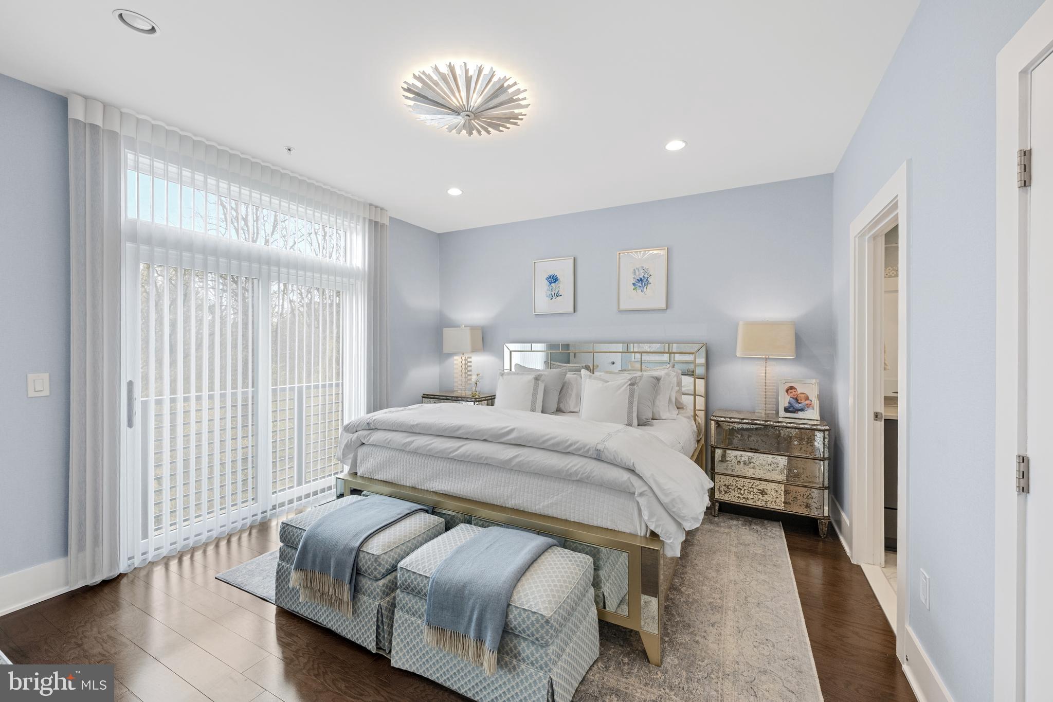 GROSVENOR HEIGHTS - Residential