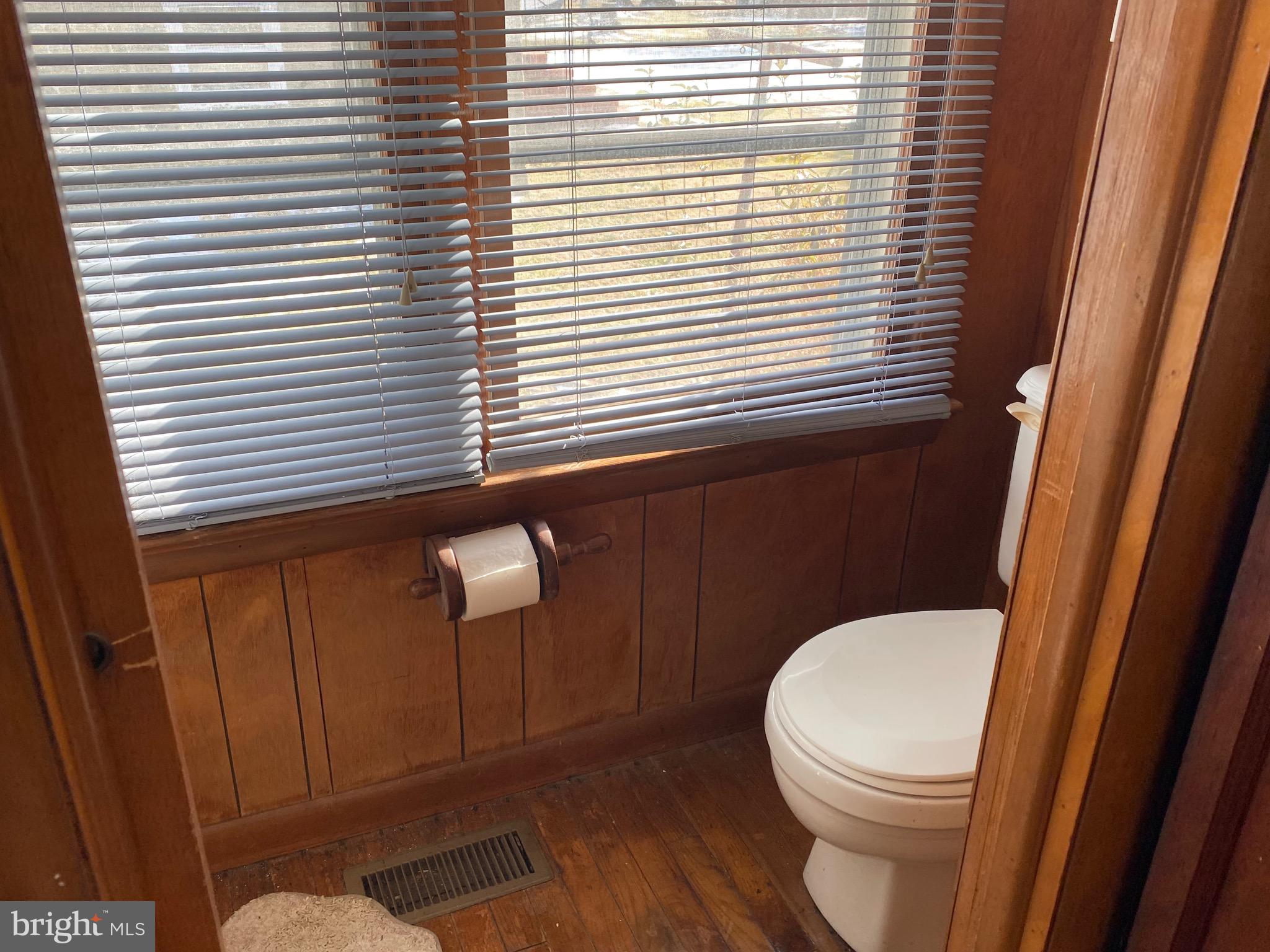 SMITH ISLAND - Residential