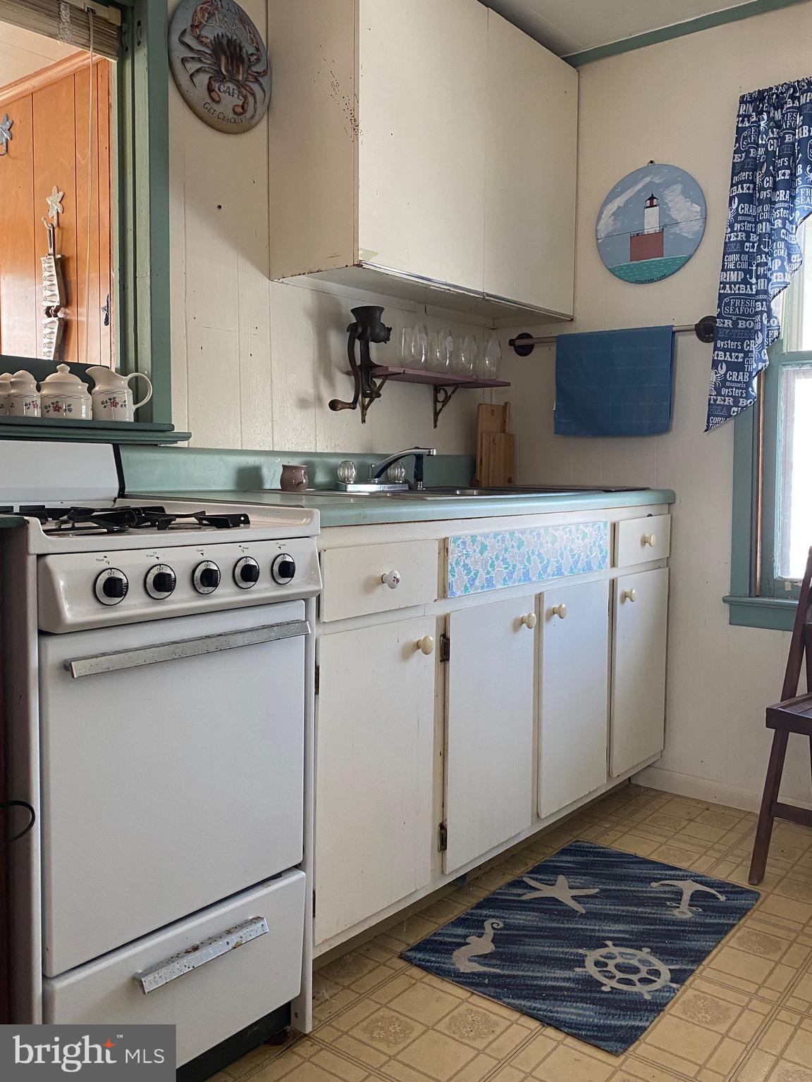 SMITH ISLAND - Residential