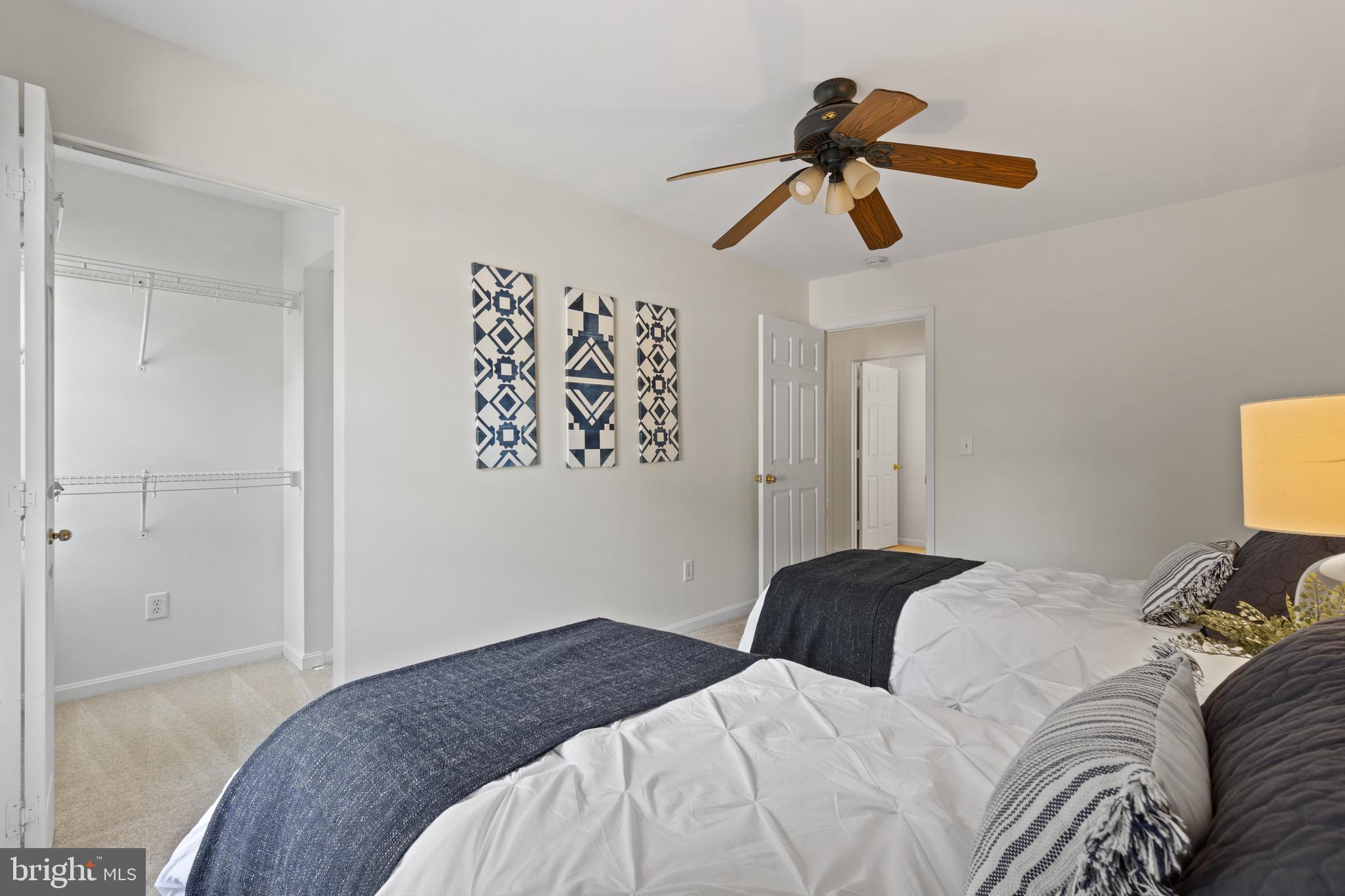 GRANDE VIEW PARK - Residential