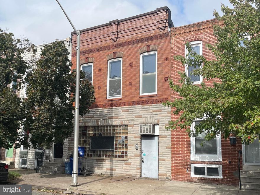 REAL ESTATE AUCTION featuring ON SITE and SIMULCAST ONLINE BIDDING!! Online Bidding Opens - Tuesday, October 24, 2024. Live On Site Auction - Thursday, October 26, 2023 at 11:00 AM. List price is opening bid only. 1222 James Street is located in the Washington Village/Pigtown area of southwest Baltimore City. Surrounding neighborhoods include Carrollton Ridge, Union Square and Hollins Market. Getting its name from the butcher shops and meat packing plants that used to populate the area, Pigtown/Washington Village has been regarded as one of Baltimore’s most promising neighborhoods due to its proximity to major highways, the University of Maryland Medical Center and downtown attractions. Residents of the area can take advantage of the Pigtown/Washington Village main street, on Washington Boulevard, that has many shops, restaurants and entertainment venues. The property enjoys excellent proximity to the Stadium Complex and Warner Street Entertainment District, while also retaining its South Baltimore neighborhood charm. Nearby attractions include M&T Bank Stadium, Oriole Park at Camden Yards, the Horseshoe Casino, multiple breweries and Top Golf. Major employers in the area include University of Maryland Medical Center, University of Maryland, Baltimore, Horseshoe Casino and many more.