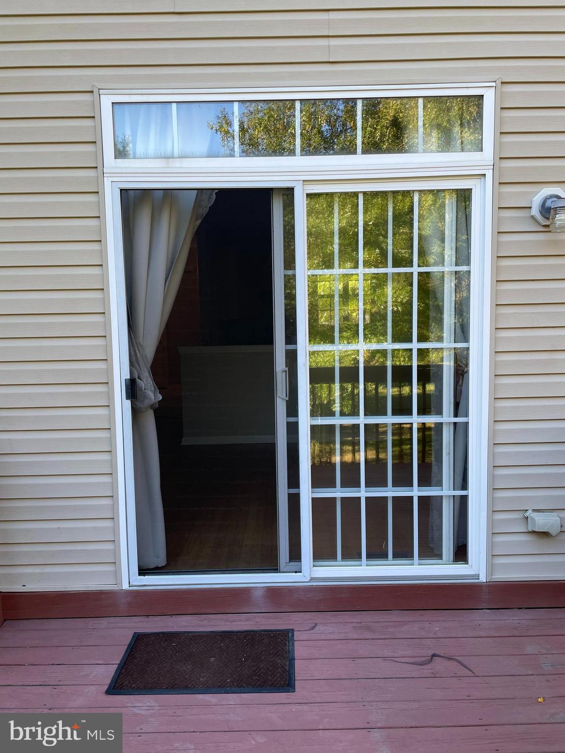 WINDSOR MEADOWS - Residential Lease