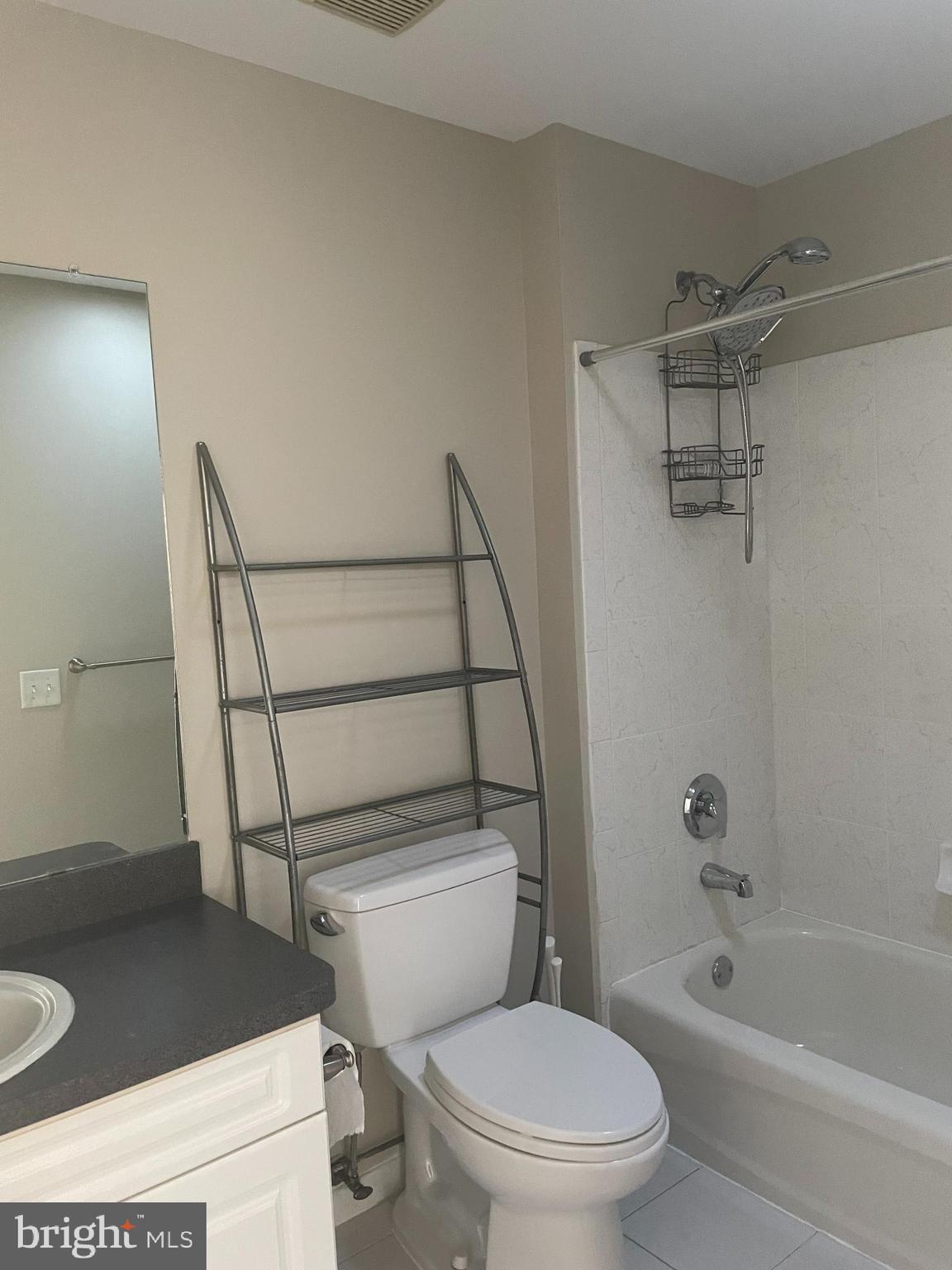 WINDSOR MEADOWS - Residential Lease