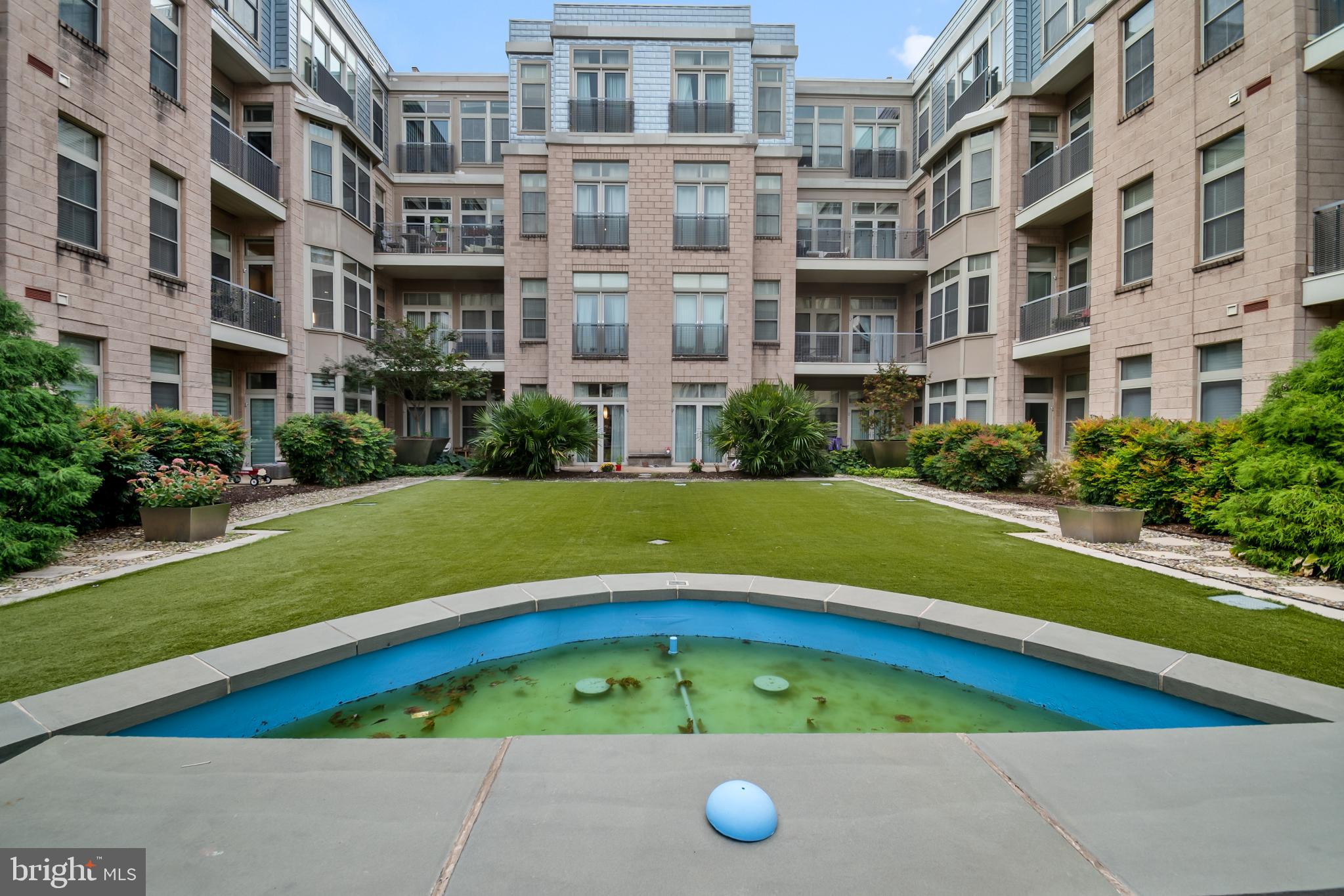 MOUNT VERNON PLACE HISTORIC DISTRICT - Residential