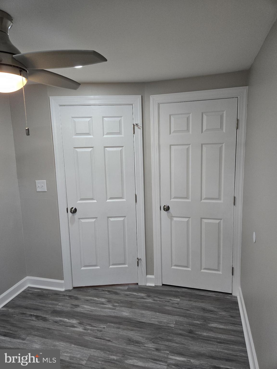 FOX RIDGE MANOR - Residential