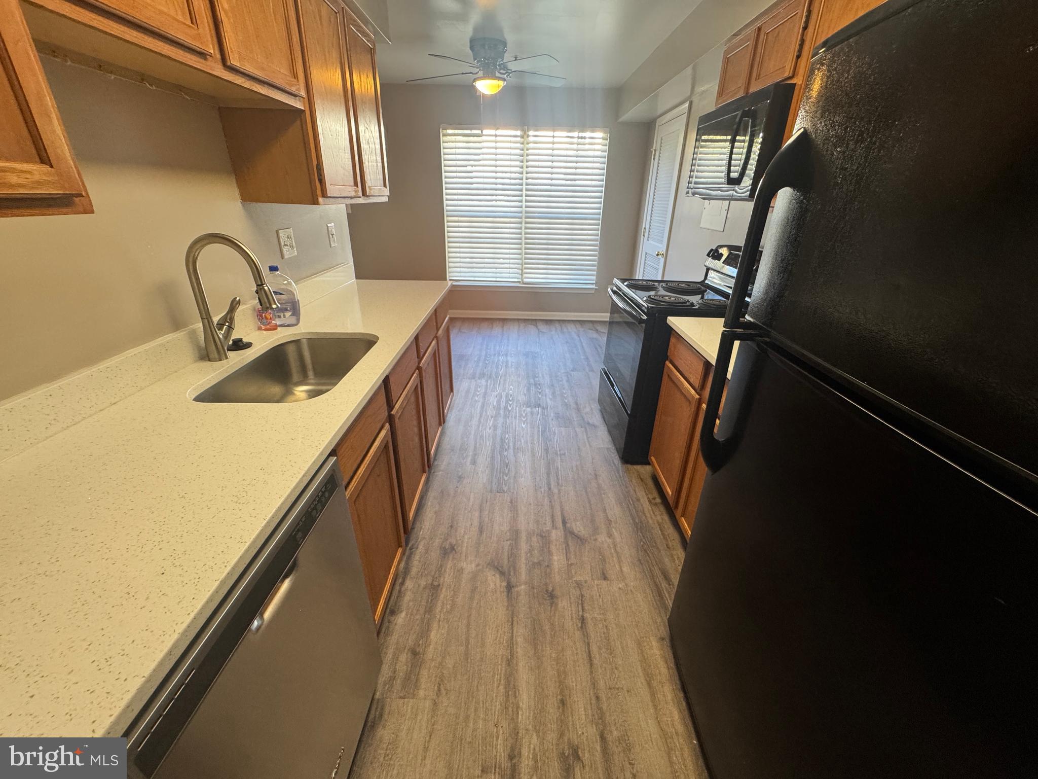 GLENSFORD CONDO - Residential