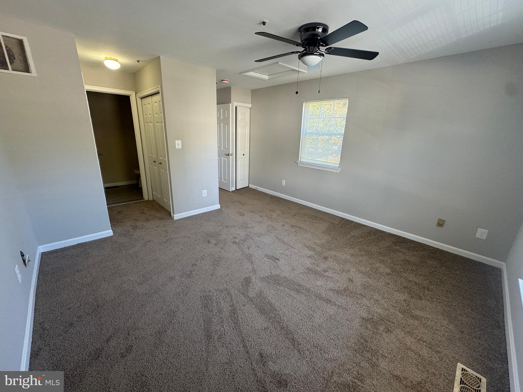 GLENSFORD CONDO - Residential