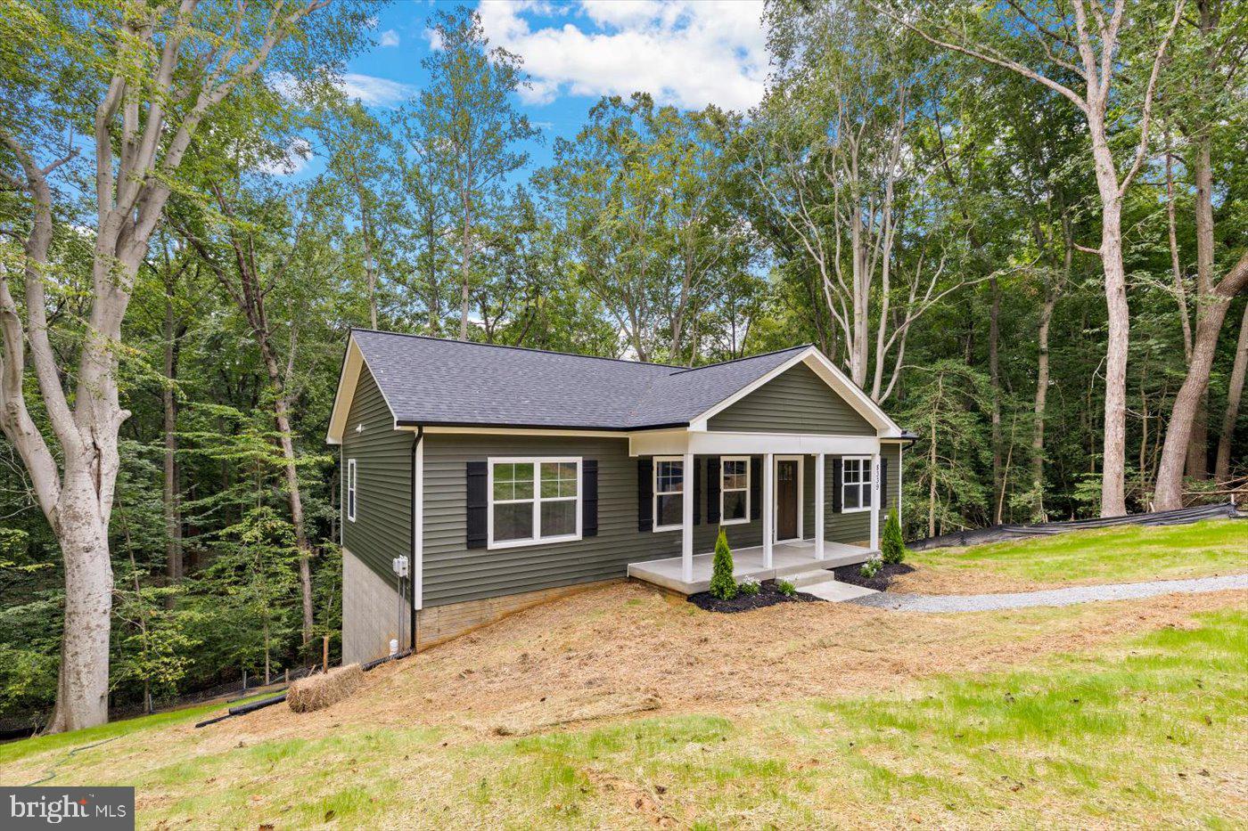 PRESIDENTIAL LAKES - Residential