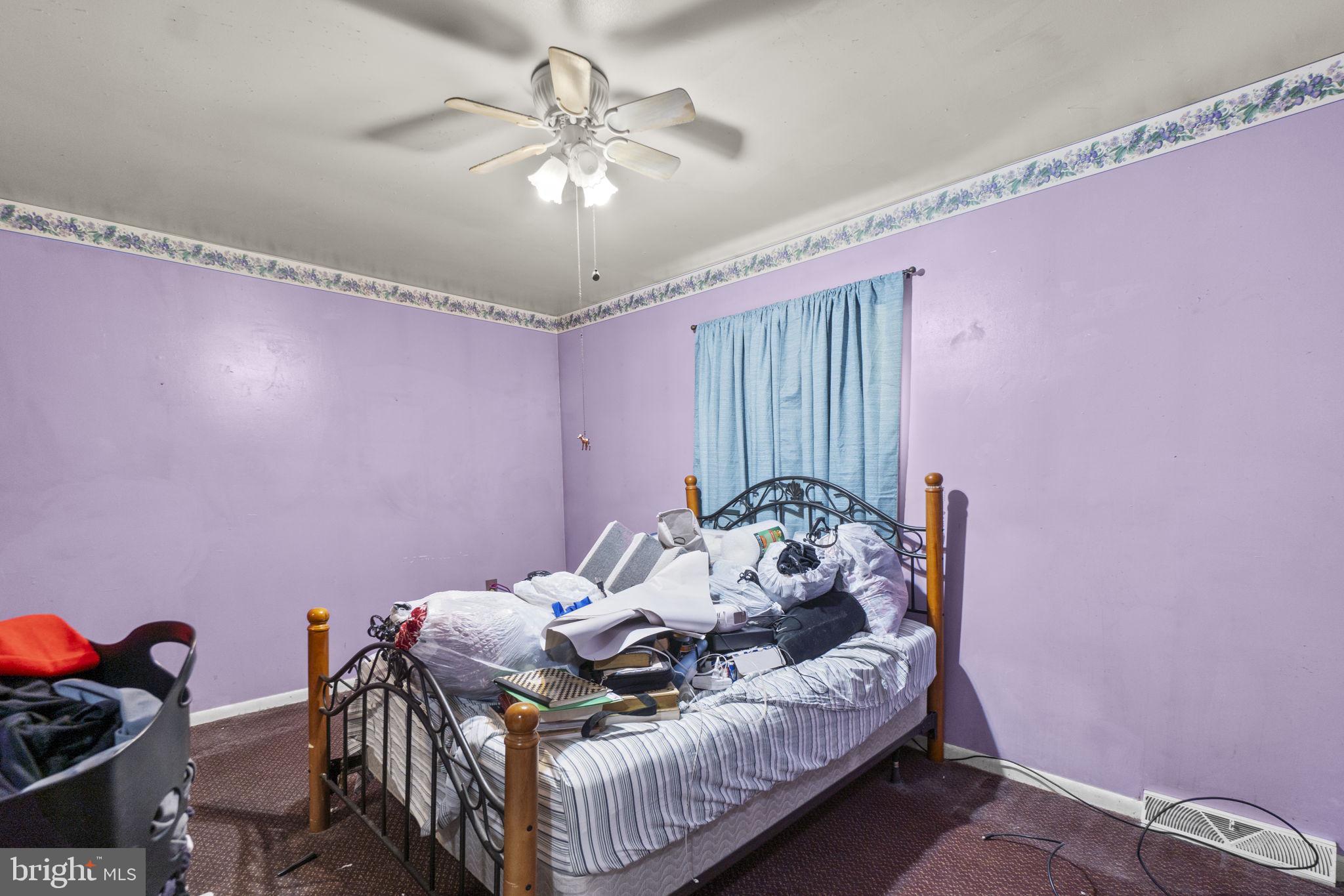 FORD ROAD ACRES - Residential