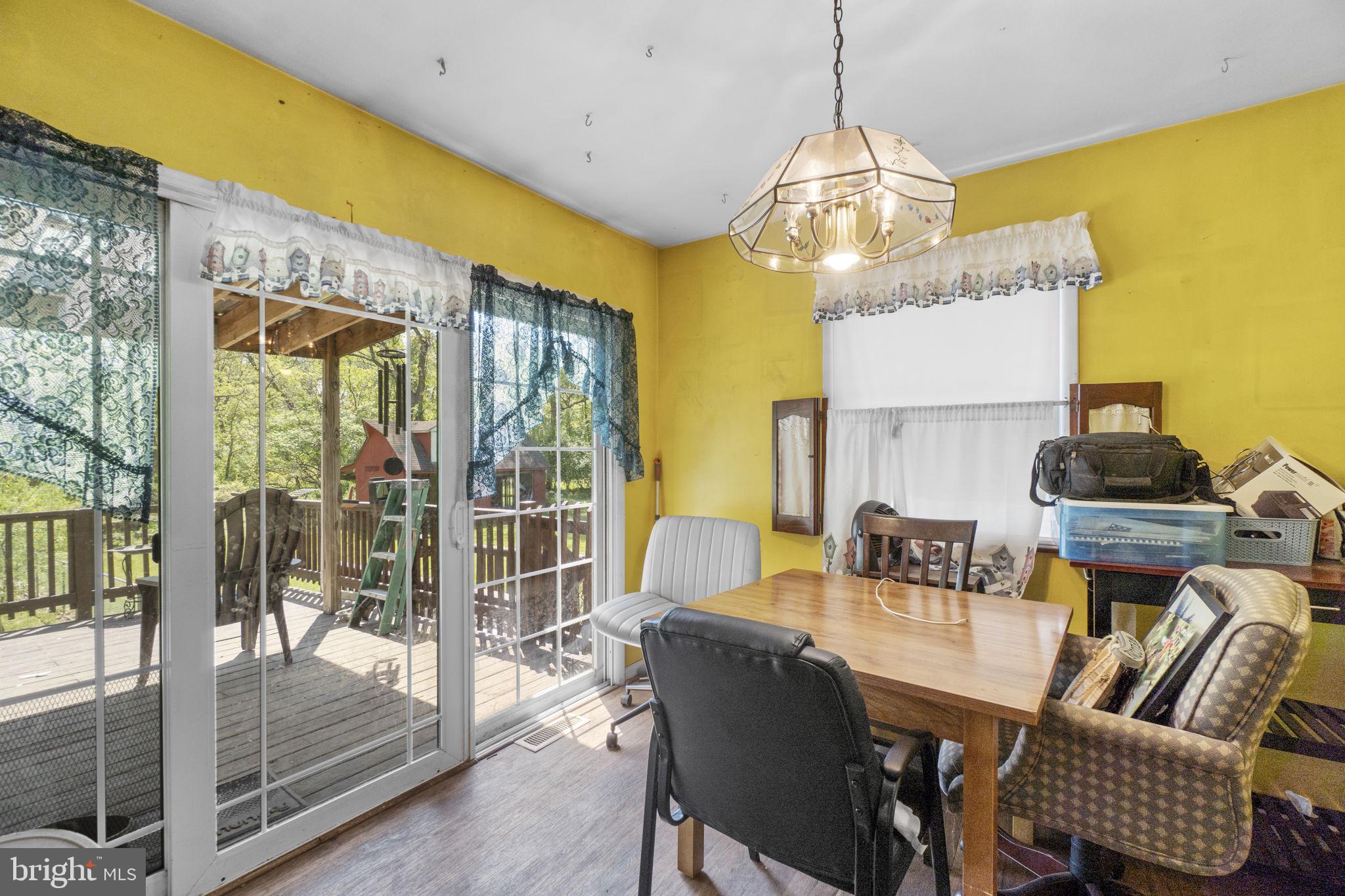 FORD ROAD ACRES - Residential