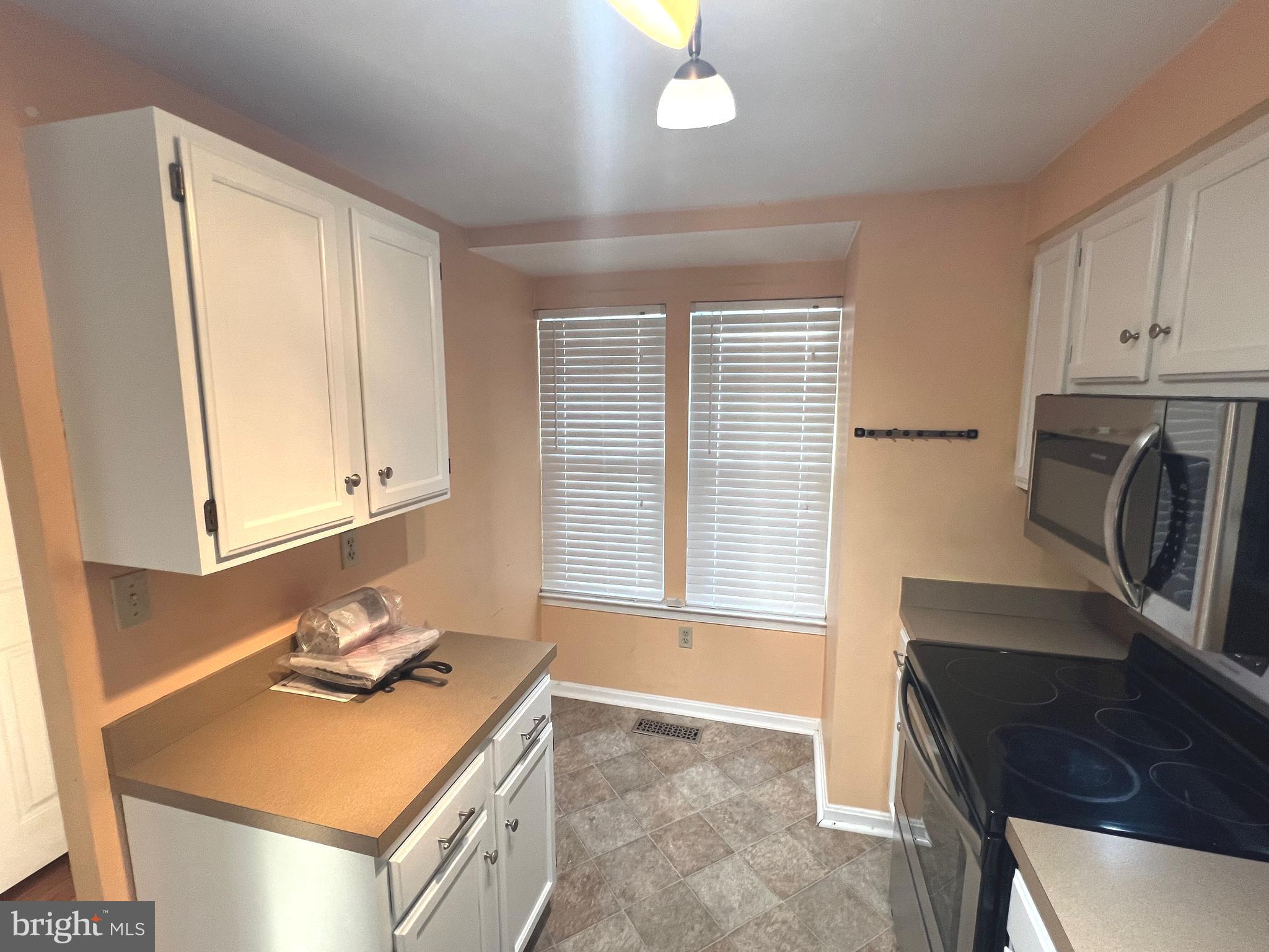 RUSSETT - Residential Lease