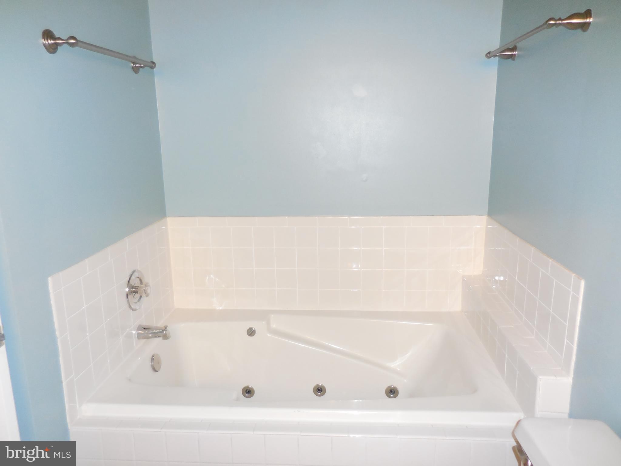 RUSSETT - Residential Lease