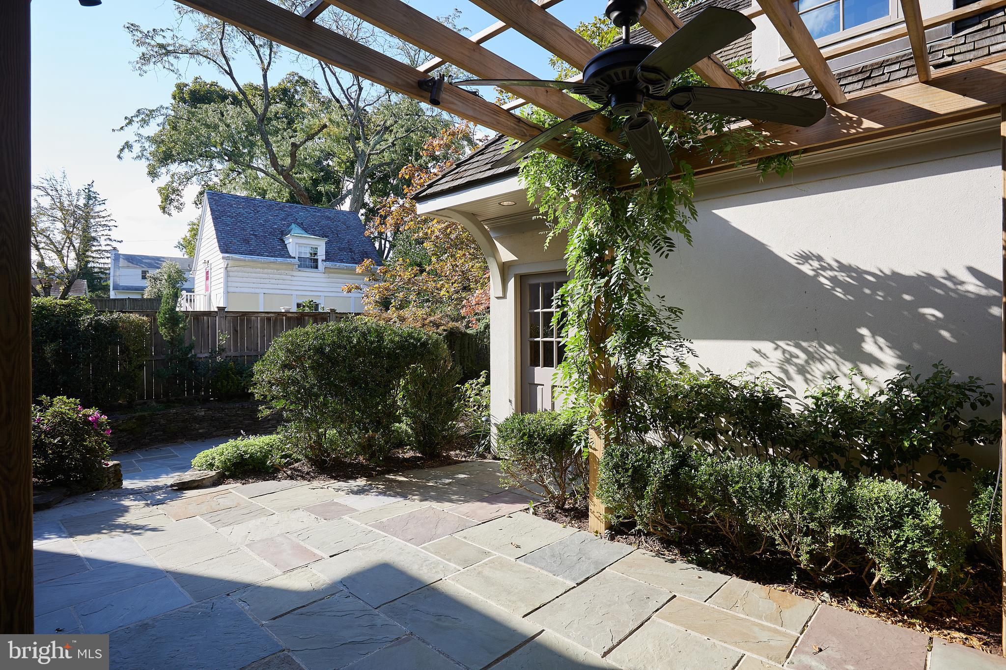 CHEVY CHASE VILLAGE - Residential