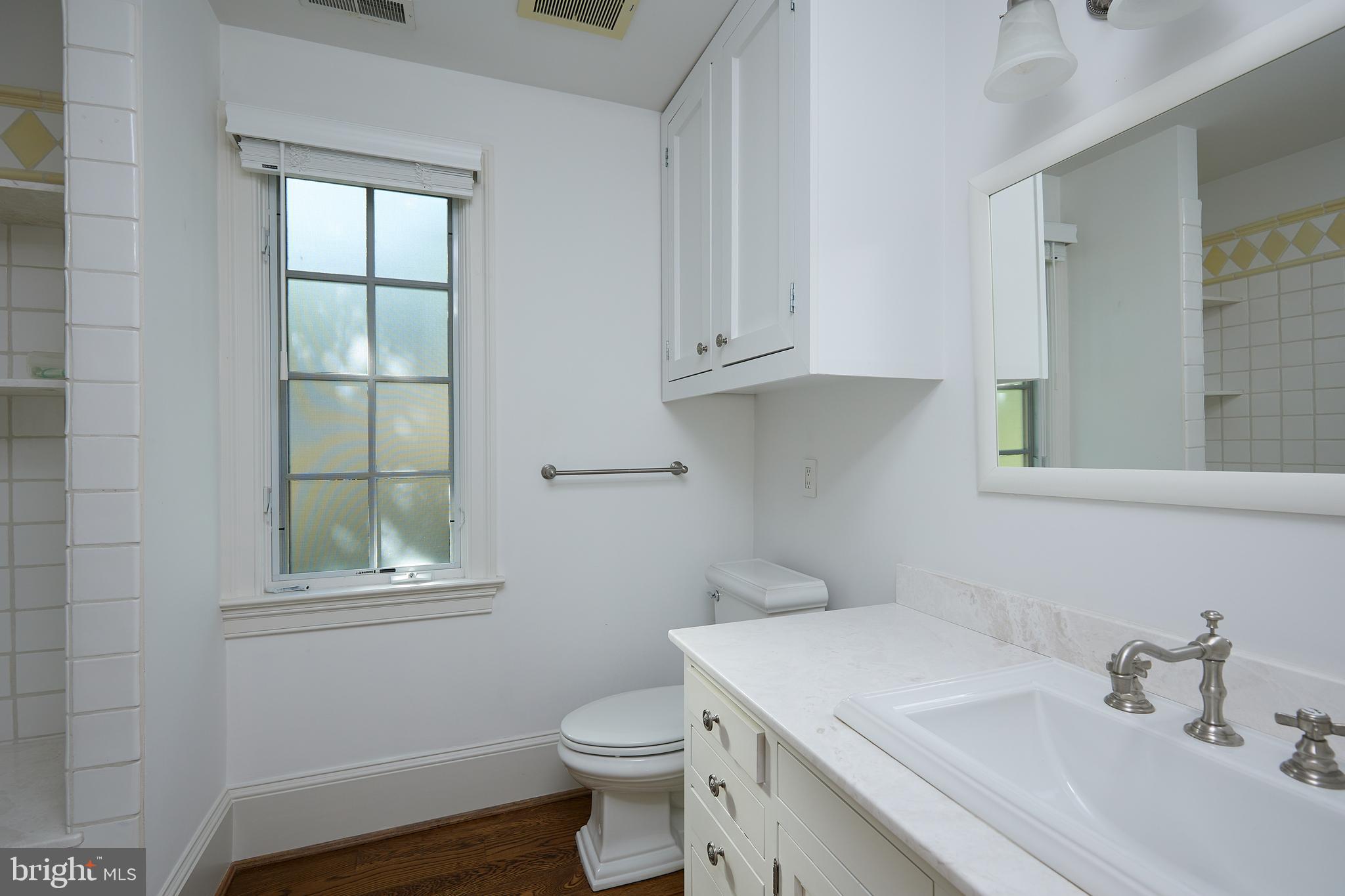 CHEVY CHASE VILLAGE - Residential