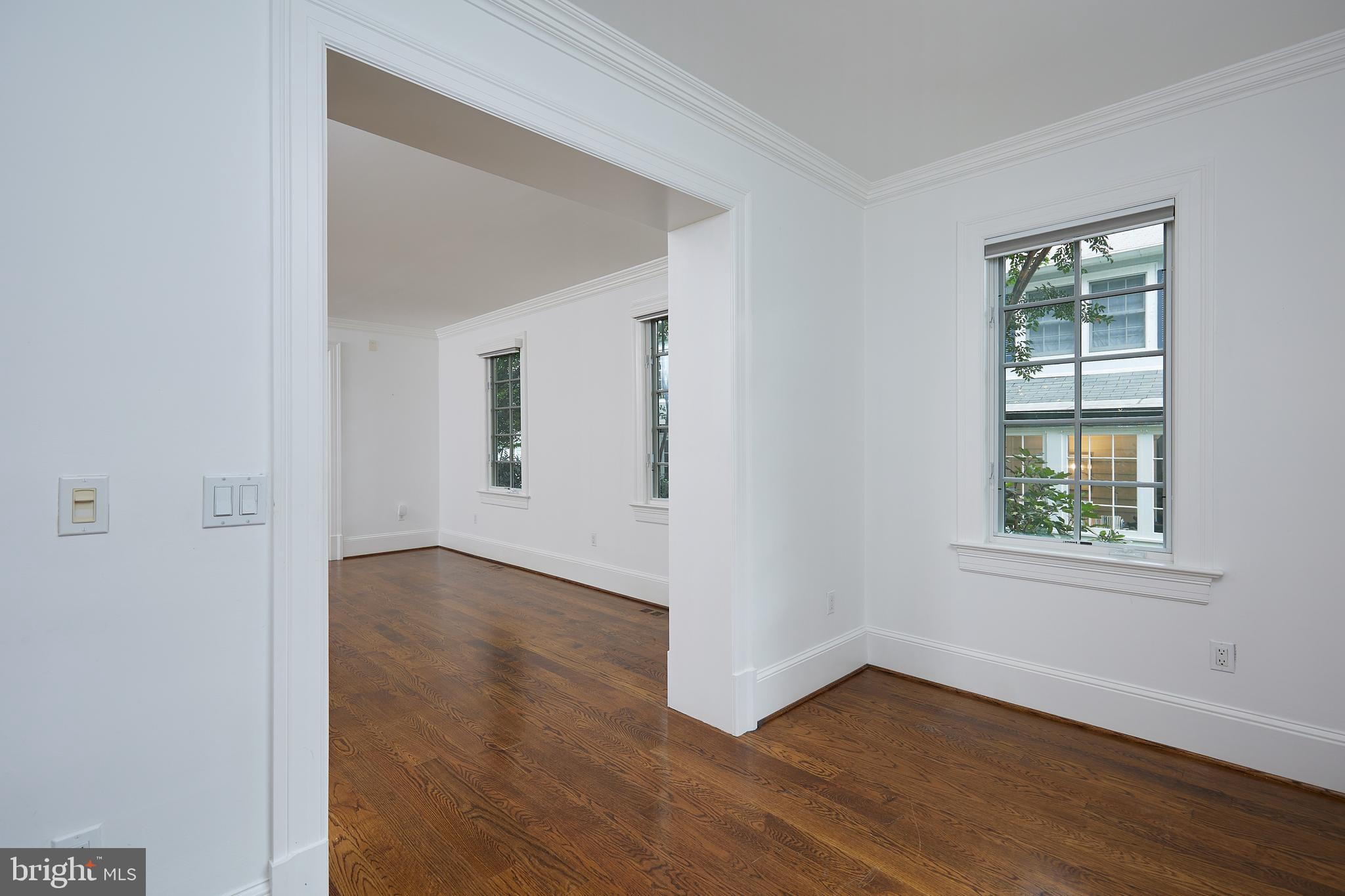 CHEVY CHASE VILLAGE - Residential