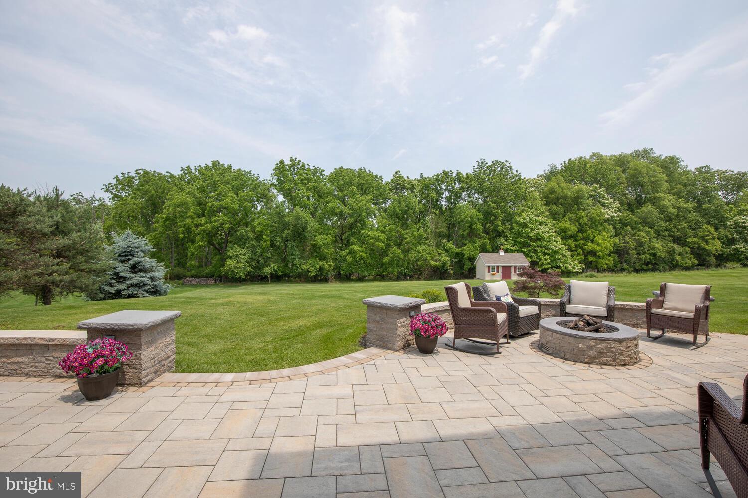 ASHLAND MEADOWS - Residential