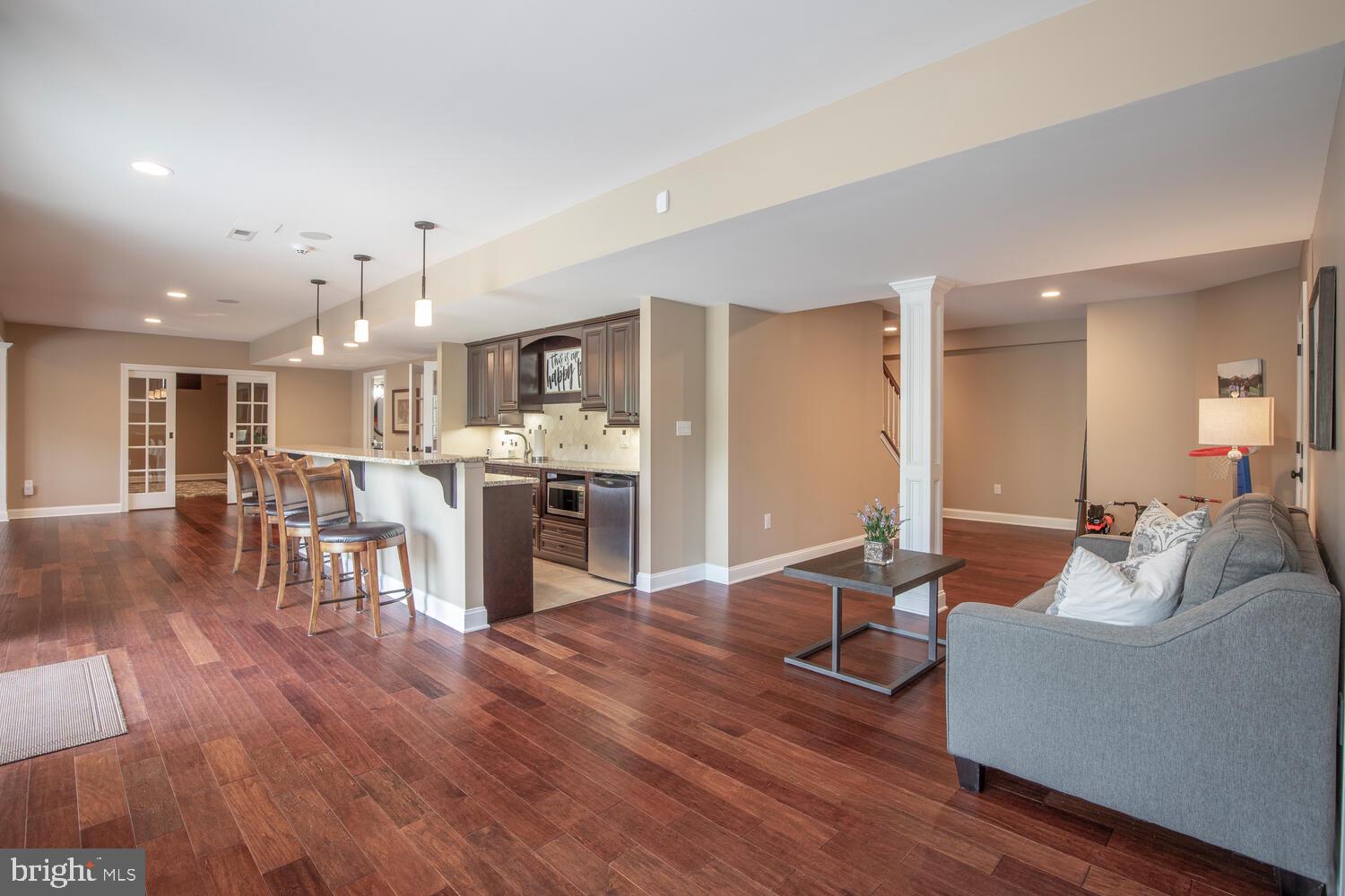 ASHLAND MEADOWS - Residential