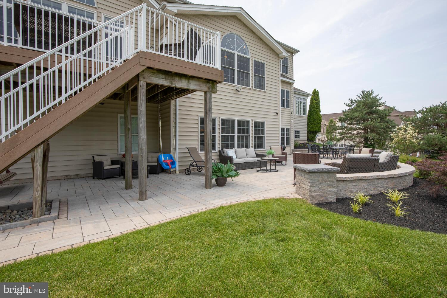 ASHLAND MEADOWS - Residential