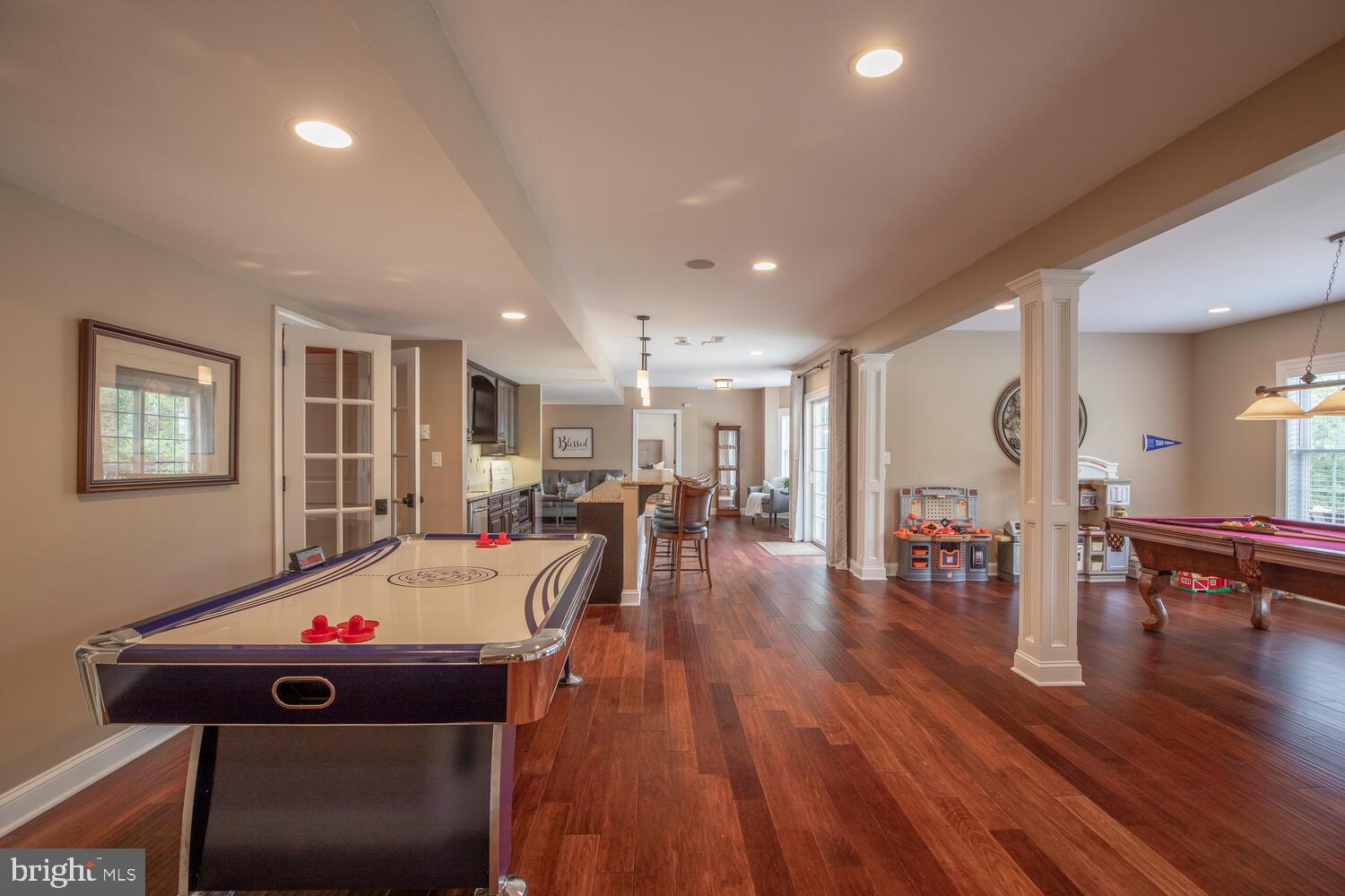 ASHLAND MEADOWS - Residential