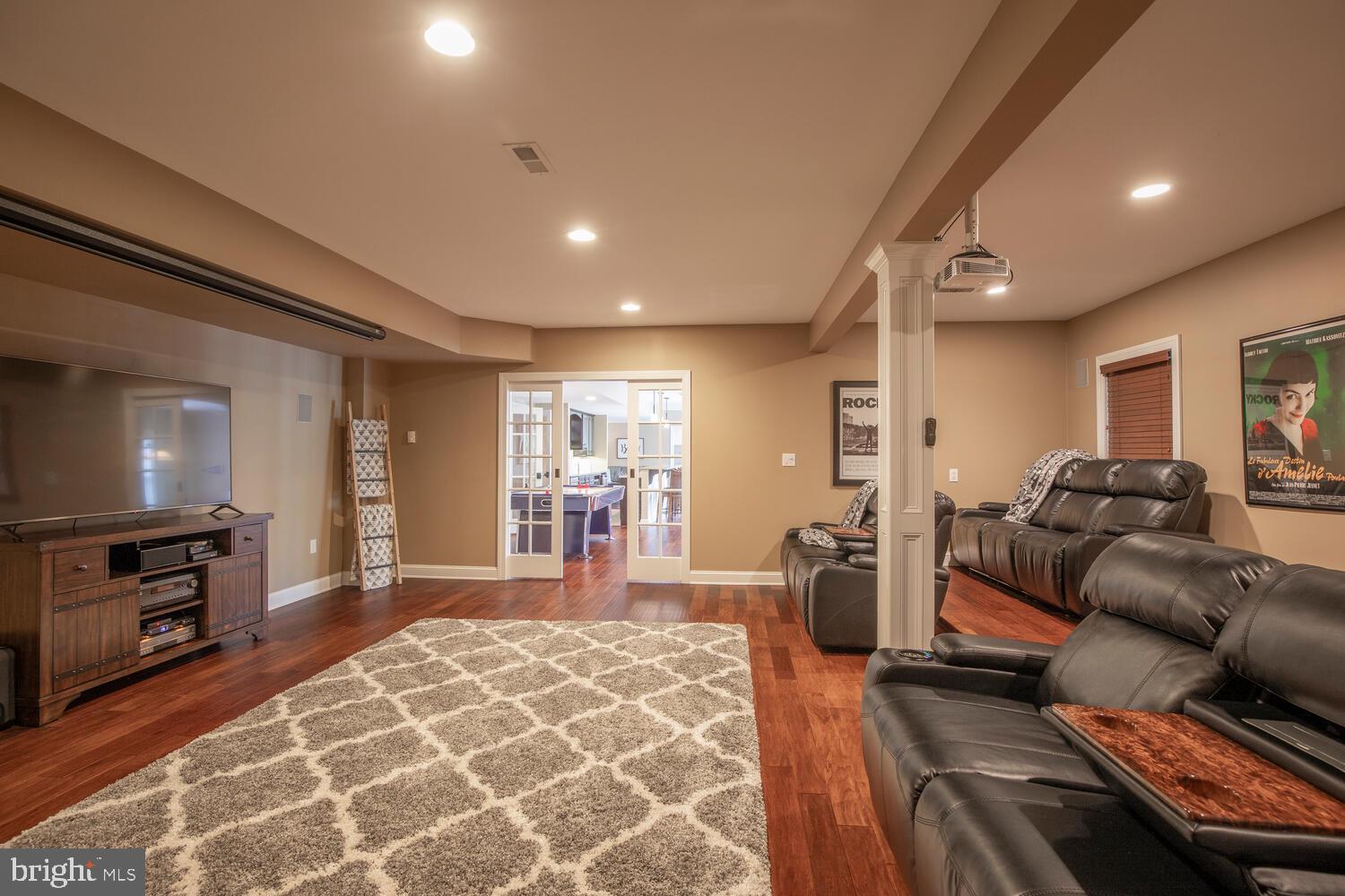 ASHLAND MEADOWS - Residential