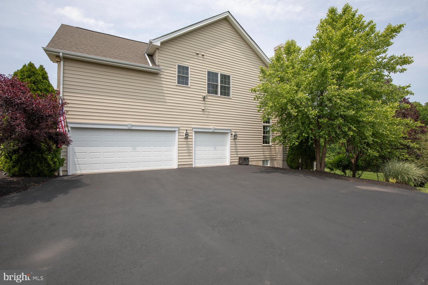 ASHLAND MEADOWS - Residential