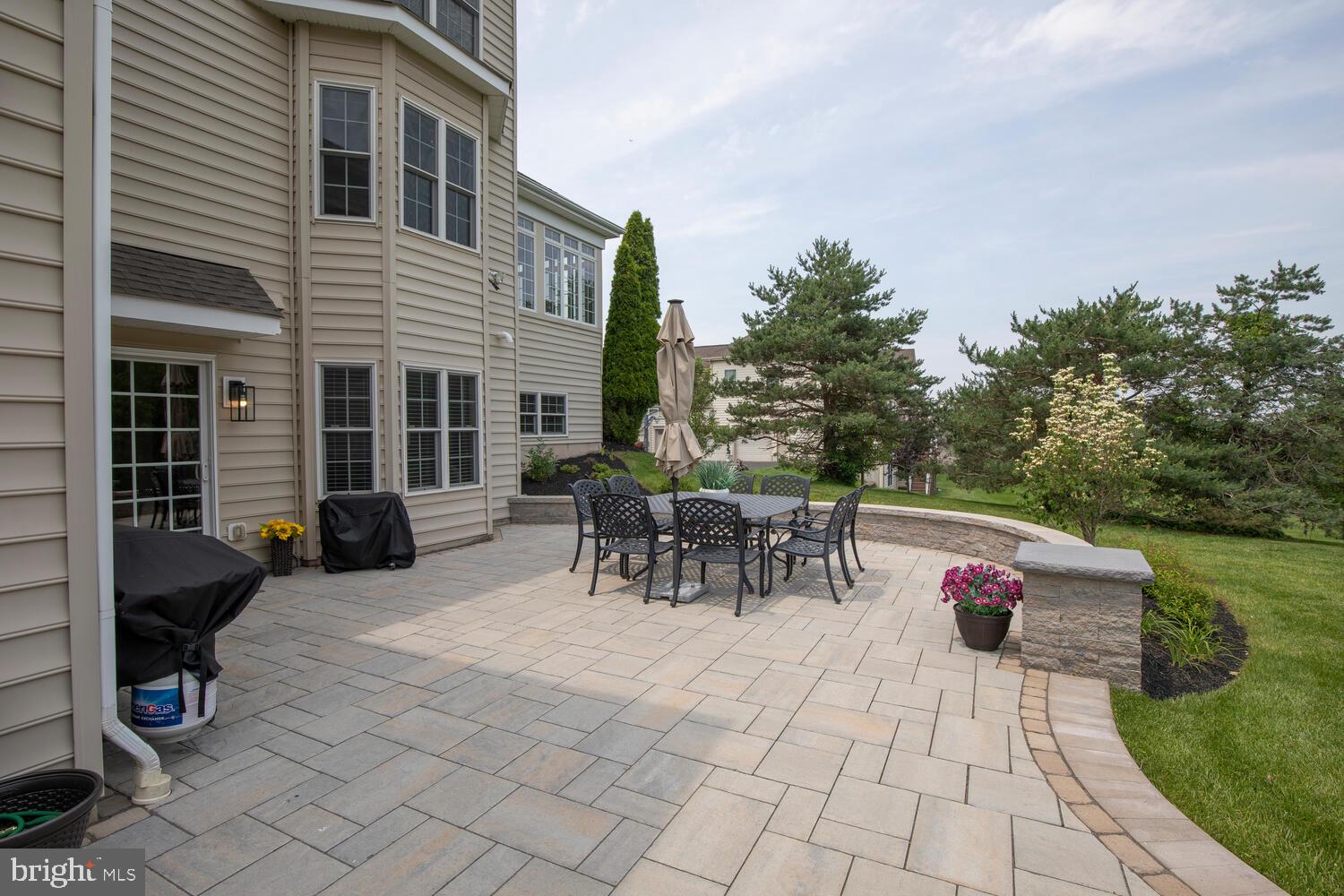 ASHLAND MEADOWS - Residential